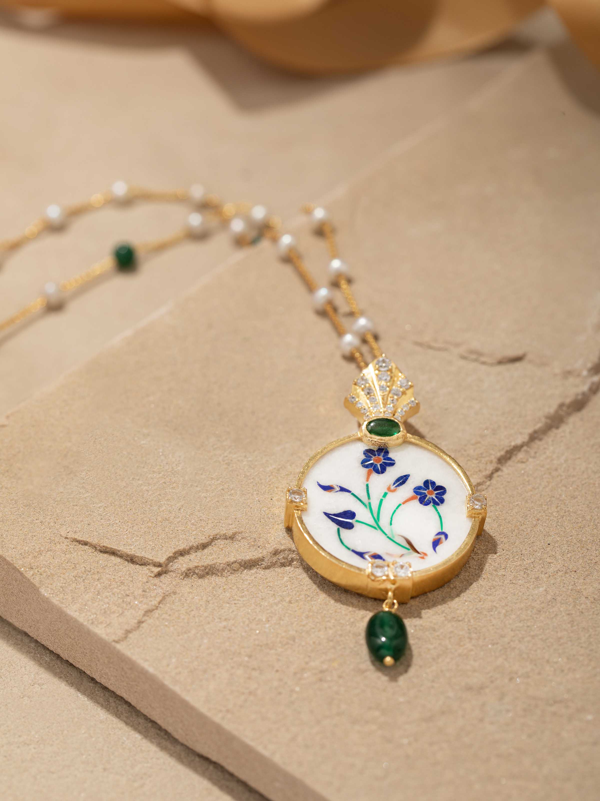 Parchinkari Silver Pendant & Chain