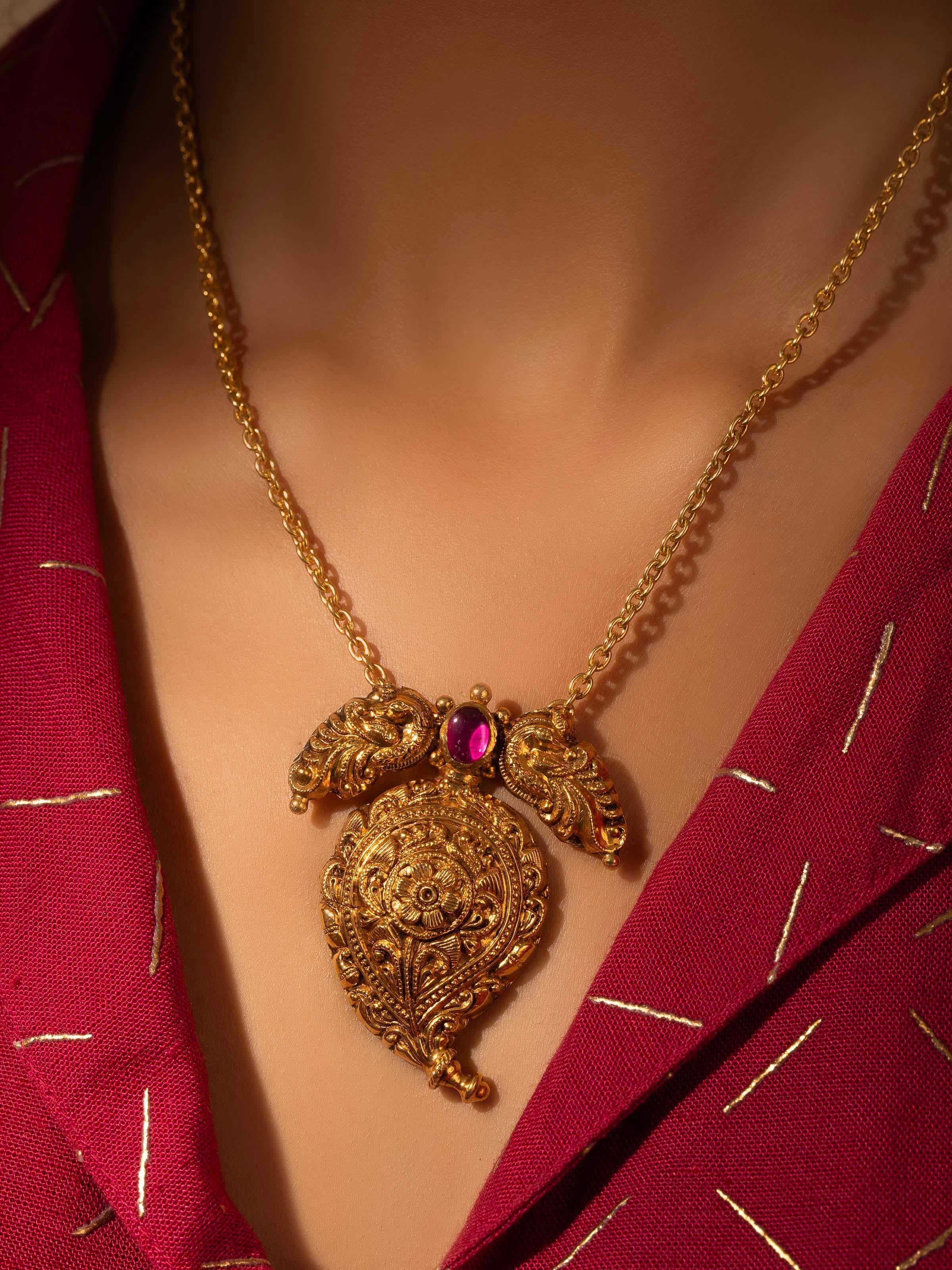 Close-up of Nakash Silver Collar Necklace highlighting the intricate silver detailing and collar shape.