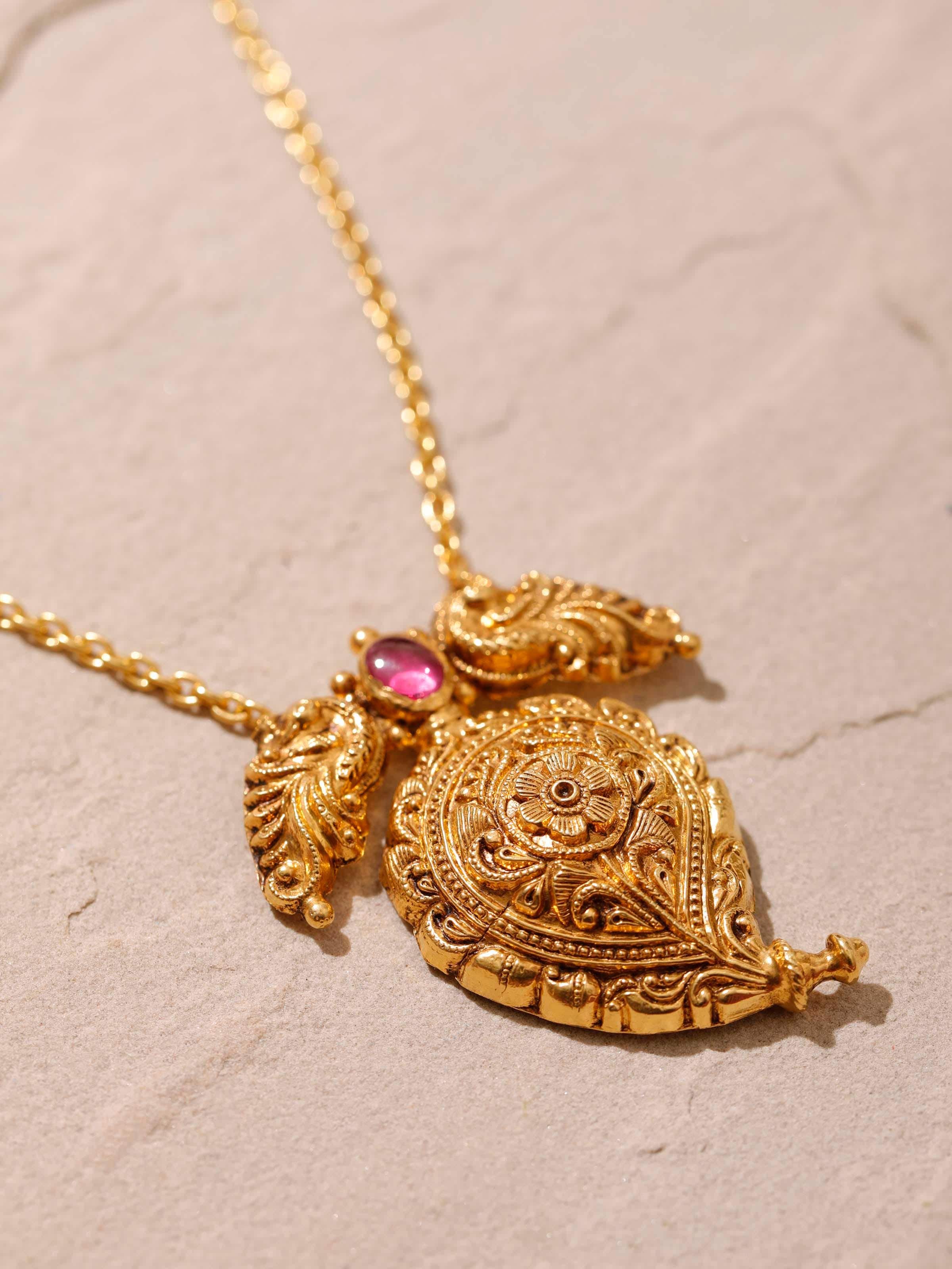 Detailed image of Nakash Silver Collar Necklace focusing on the craftsmanship and refined silverwork.