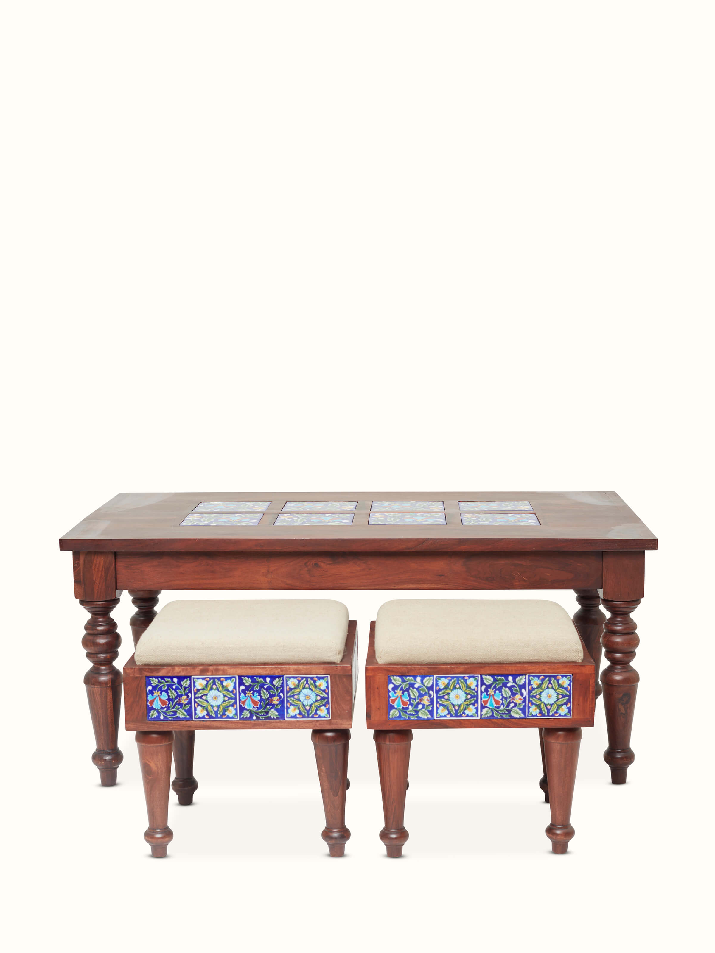 Sheesham wood coffee table set featuring blue pottery, showing the elegant design and detailing of the set.