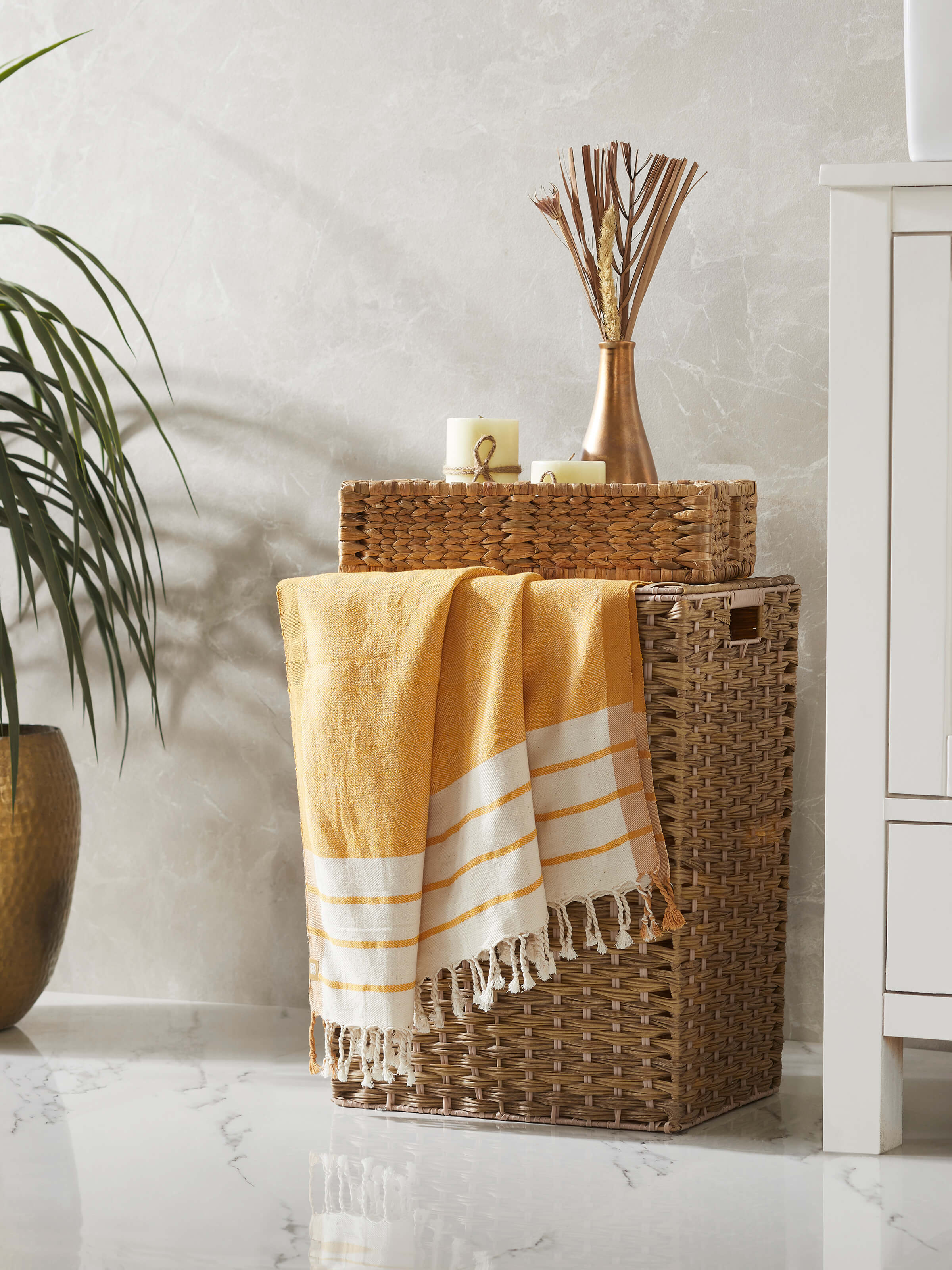 Close-up of the Samitha yellow stripe cotton textured bath towel (M), highlighting the stripes and texture details.