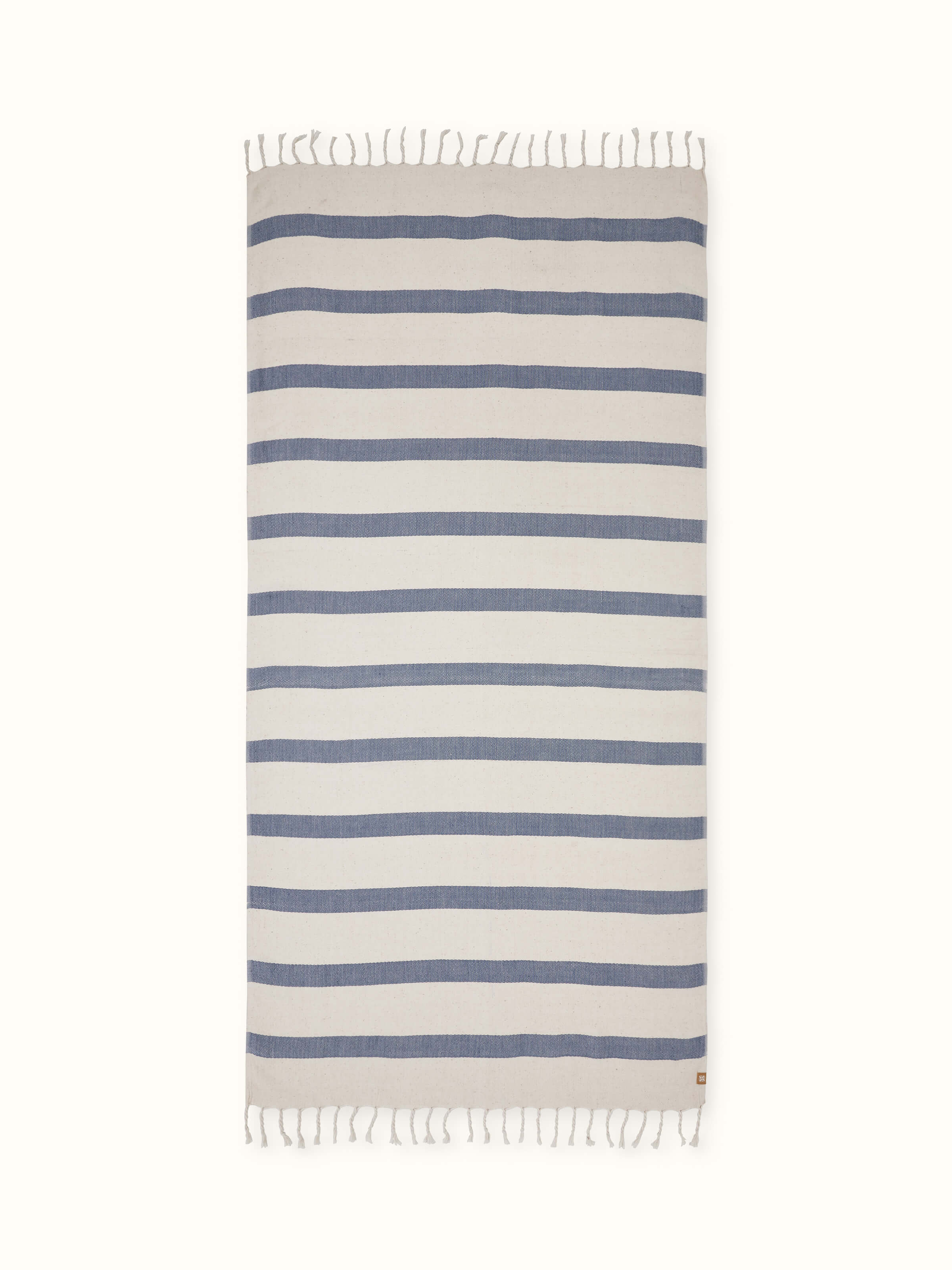 Full view of Salya blue stripe cotton striped bath towel (L), showcasing its blue stripe pattern and large size.