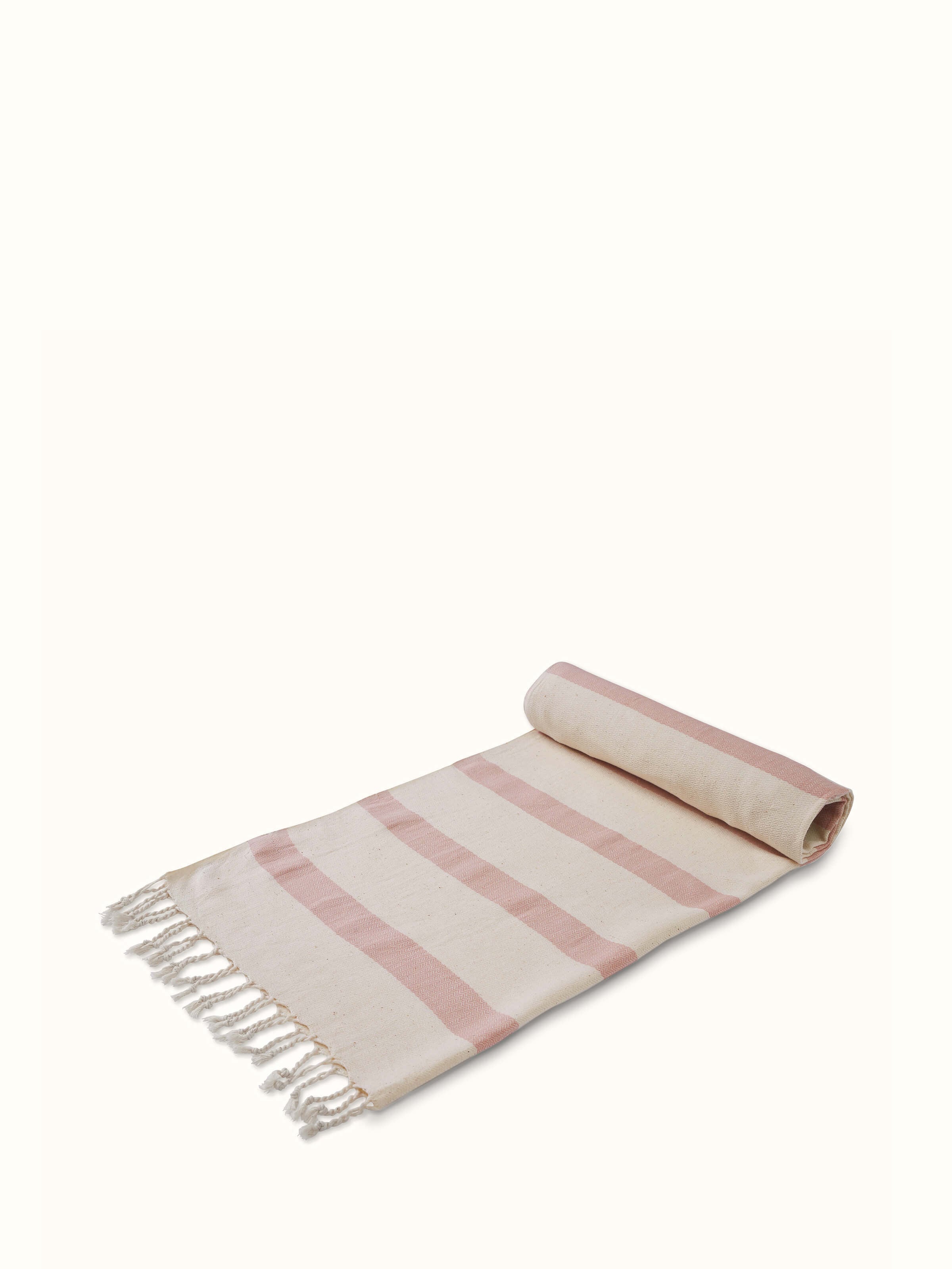 Salya red stripe cotton bath towel (M) folded to highlight the red stripes and soft cotton texture.