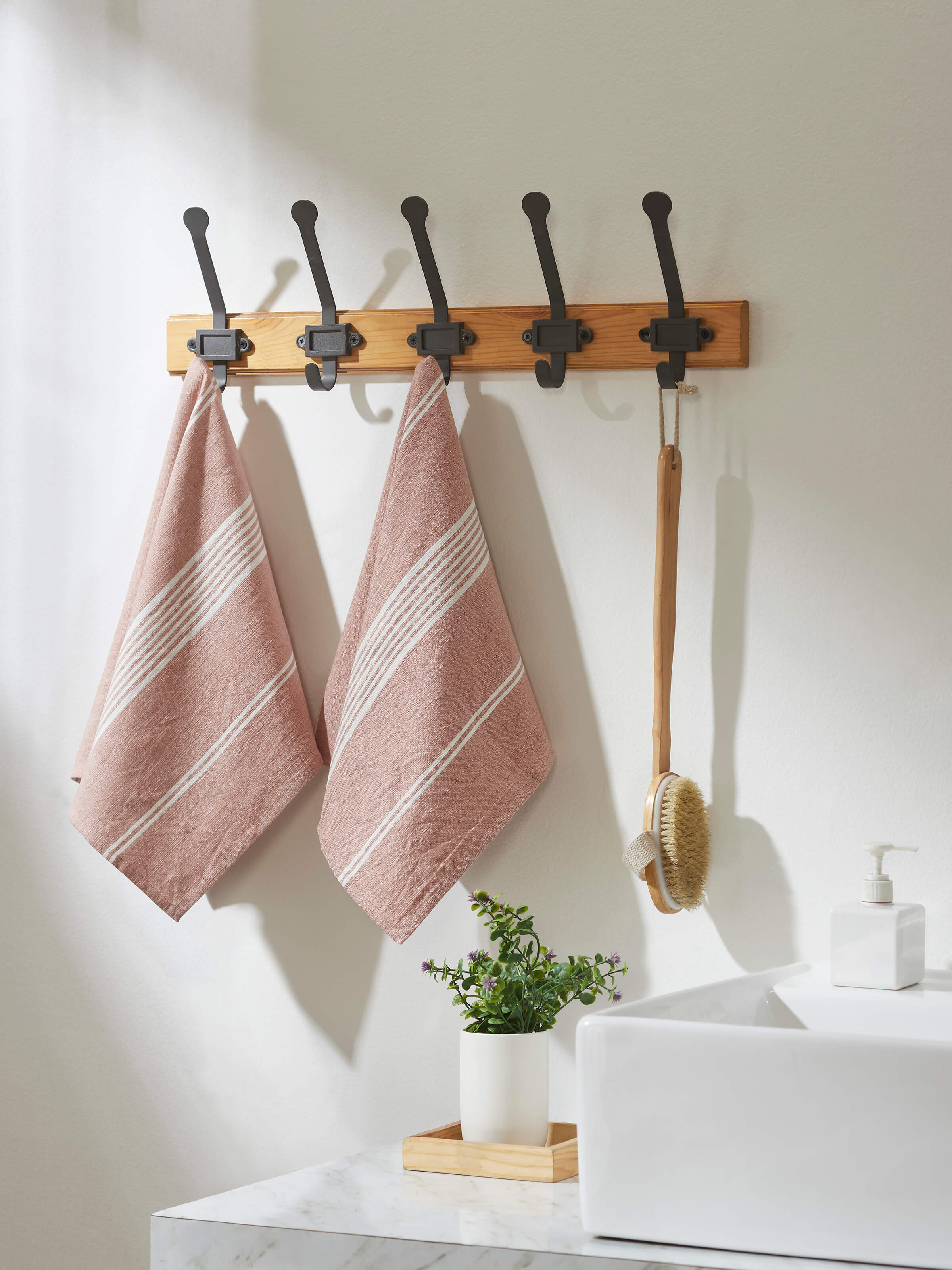 Detailed view of Simhi light pink stripe cotton hand towels (2 pcs) showing the striped design and fabric quality.