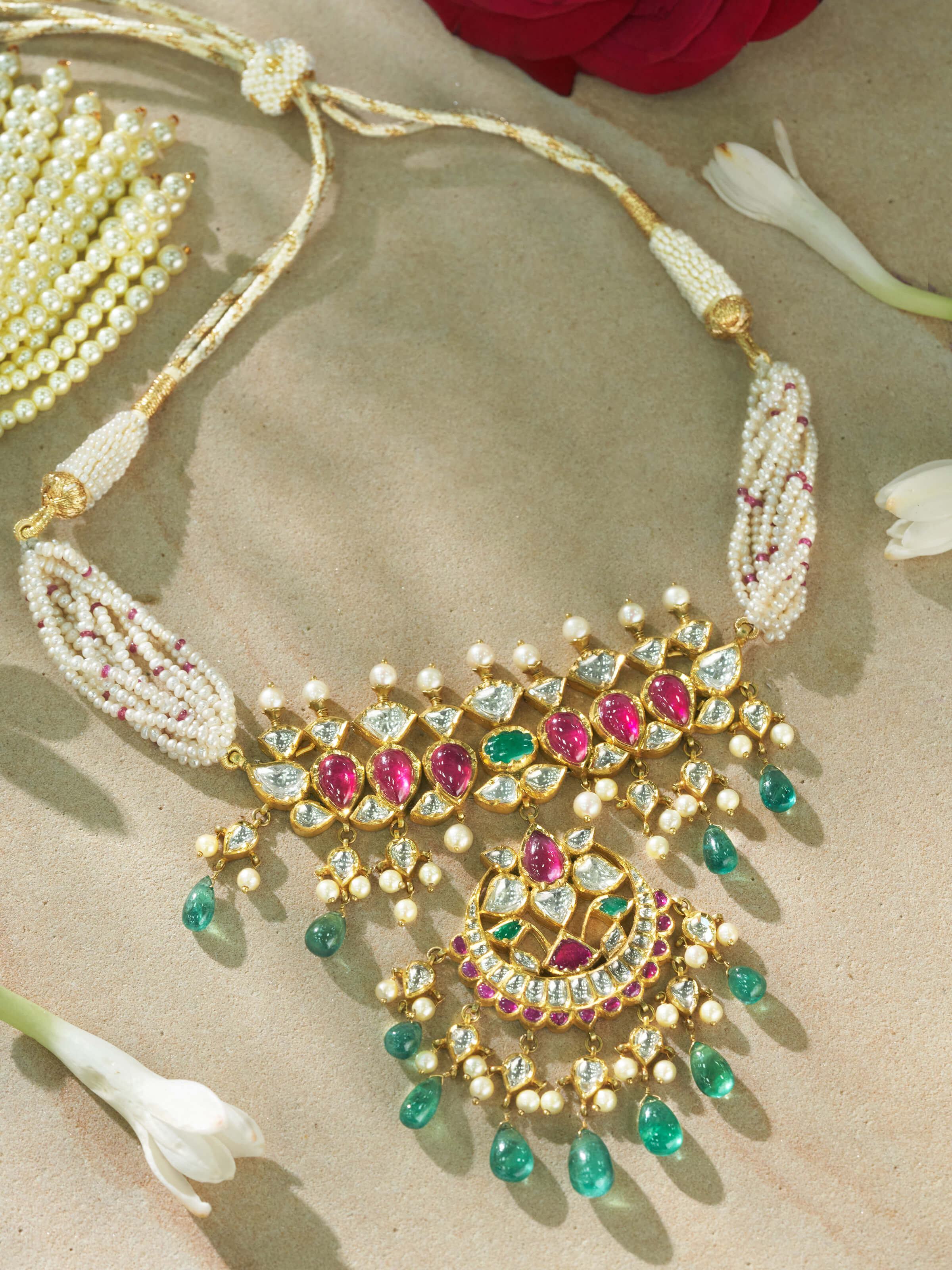 Top view of Jadau 18 karat gold choker displaying intricate patterns