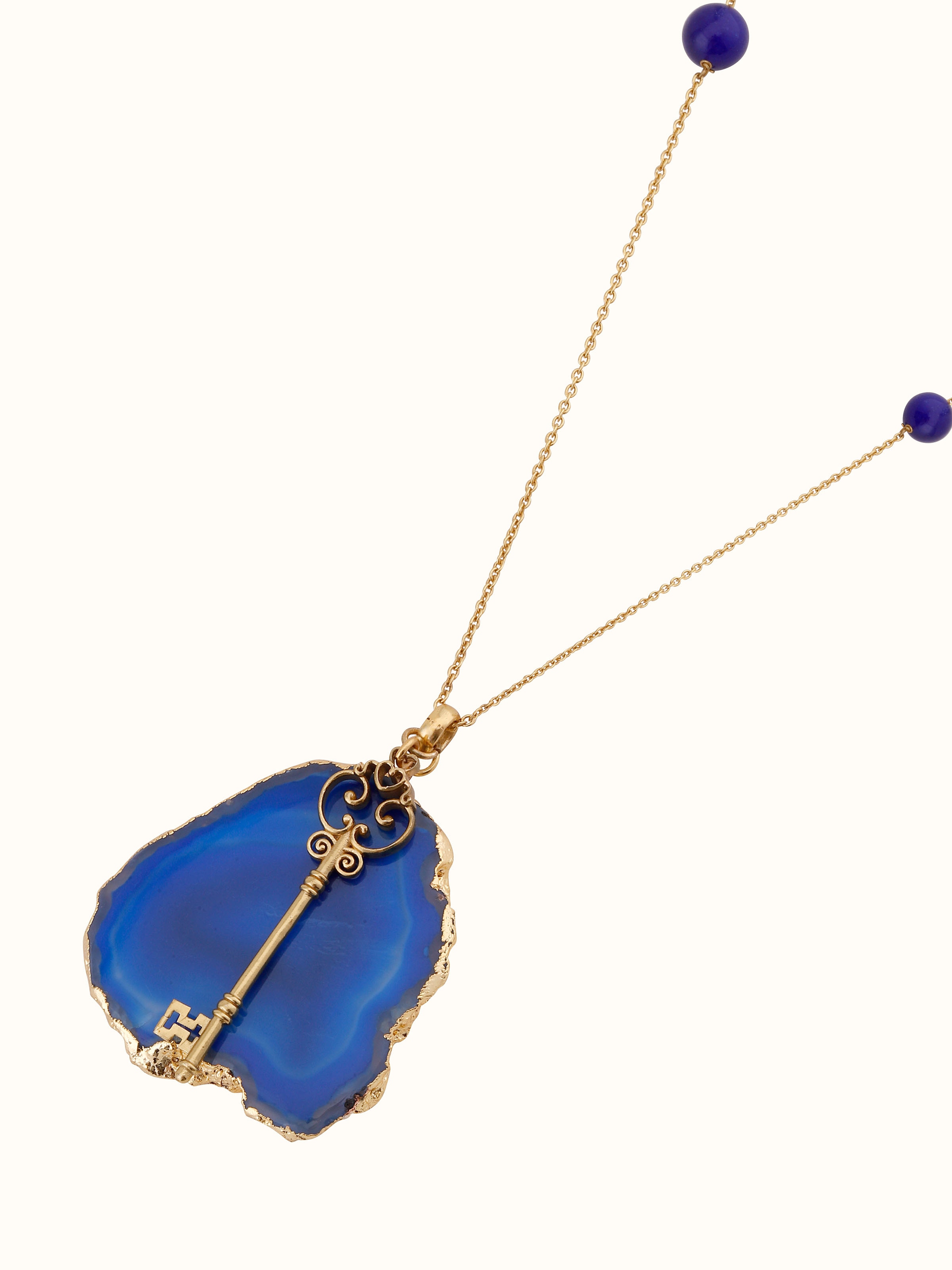 Back view of Agate Pendant with Chain featuring the pendant setting and chain attachment.