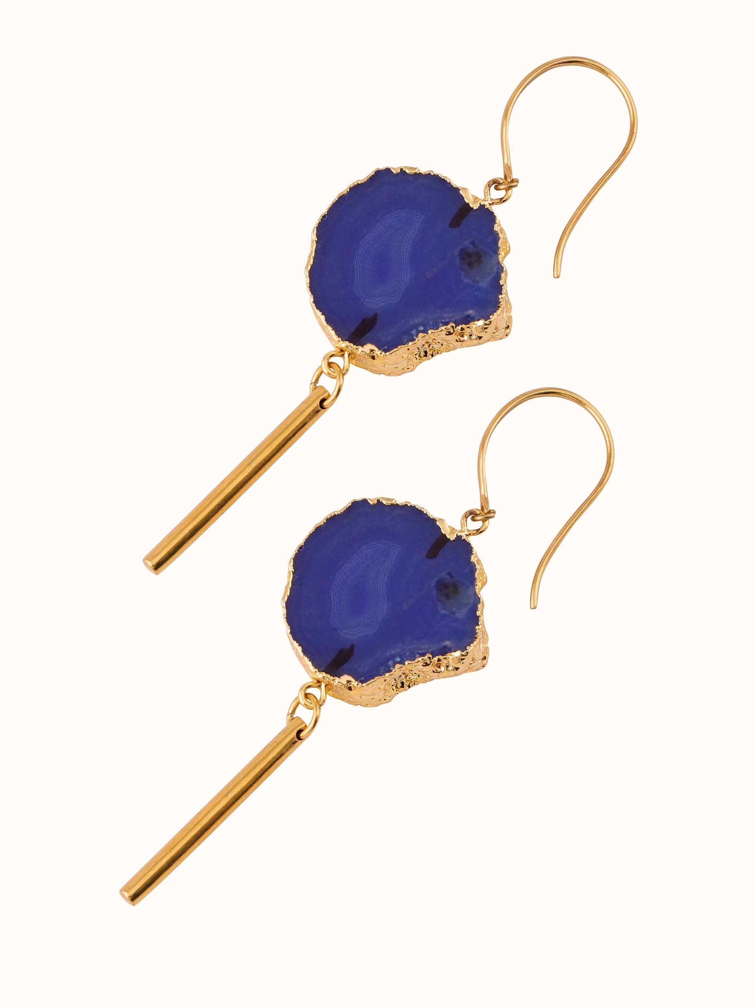 Detailed view of Agate Drop Earrings focusing on the agate stone's natural beauty.