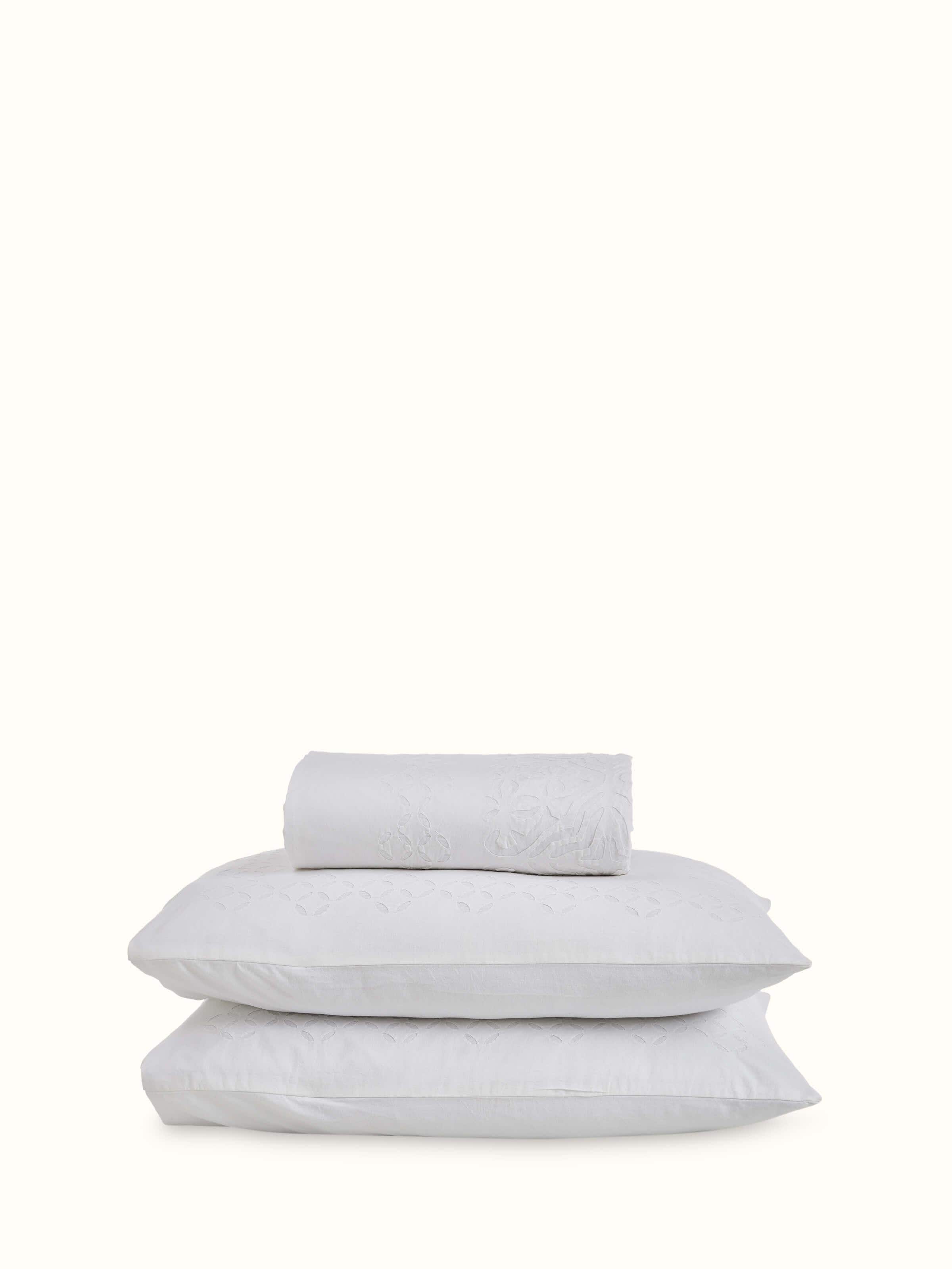 Full view of Mandala White Medallion Cotton Appliqué King Bedspread Set (3 pcs) featuring a white bedspread with elegant medallion appliqué design.