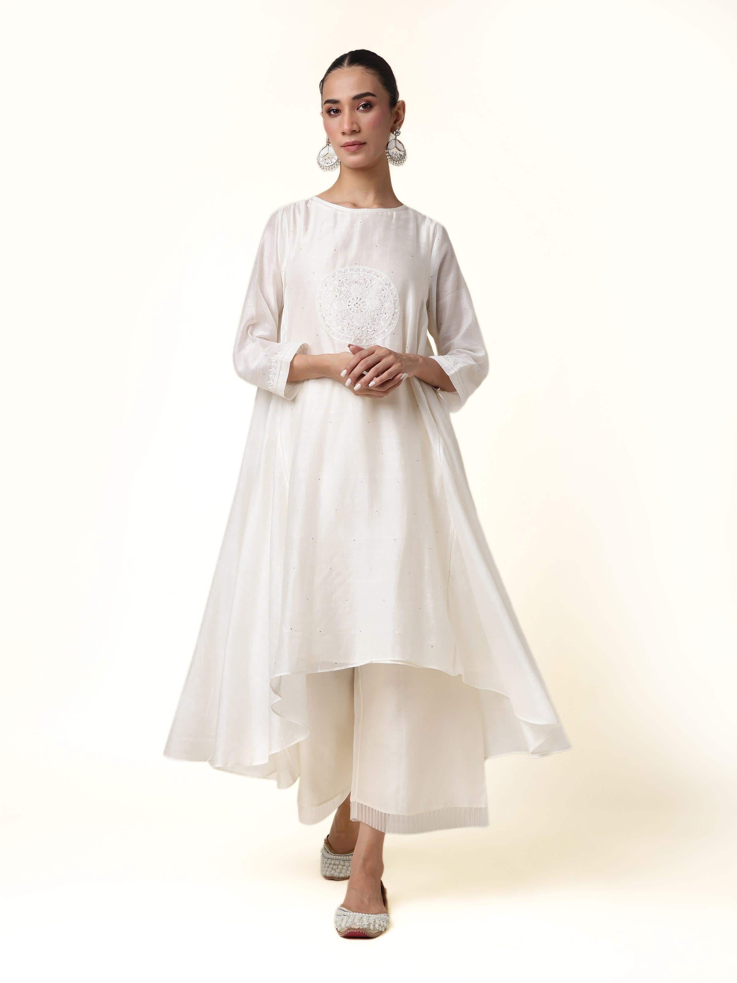 Front view of the White Cotton Silk Chikankari Kurta showcasing its fine embroidery and texture