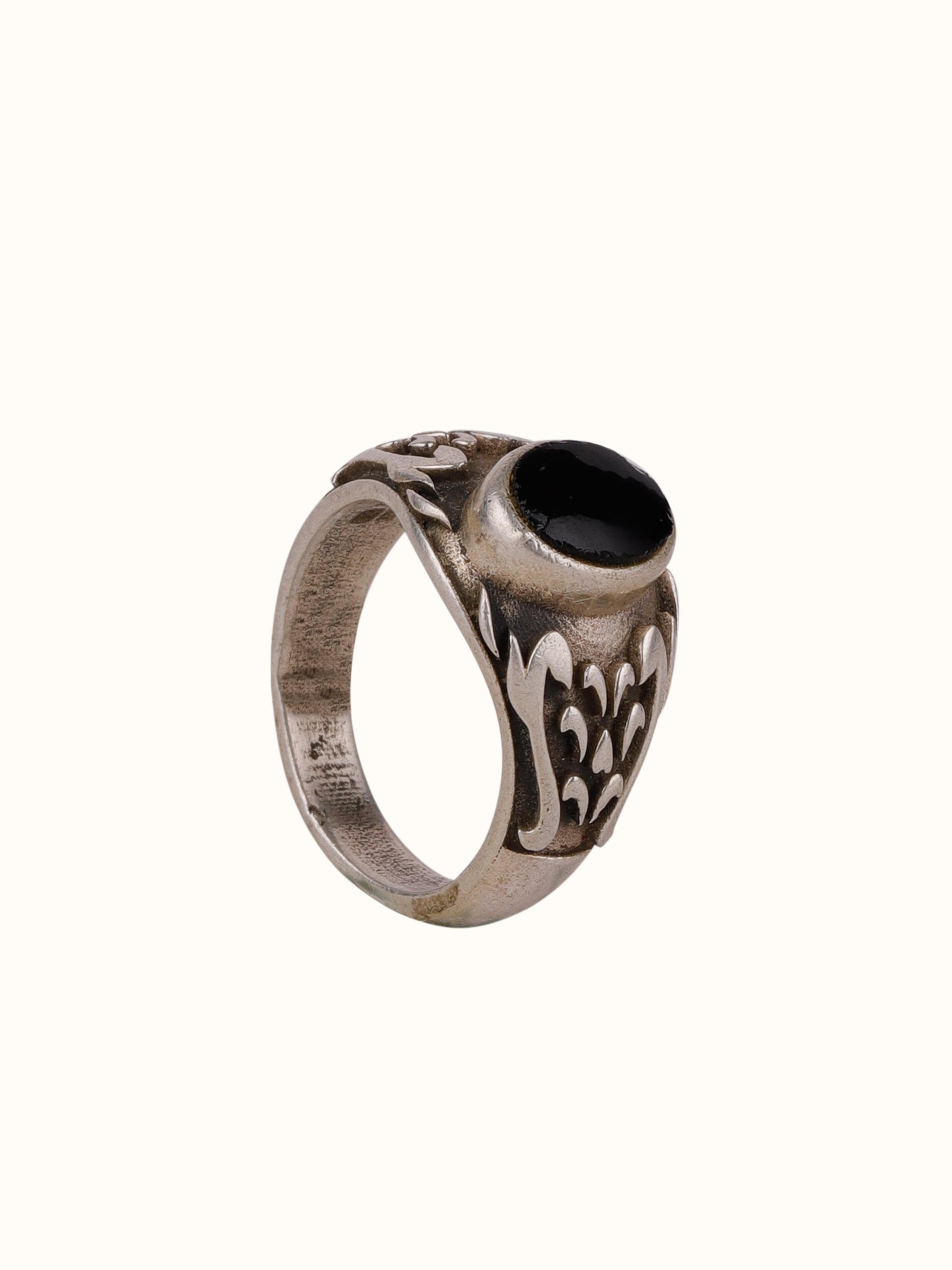 Front view of Chitai Silver Ring featuring detailed silverwork and intricate Chitai design elements.
