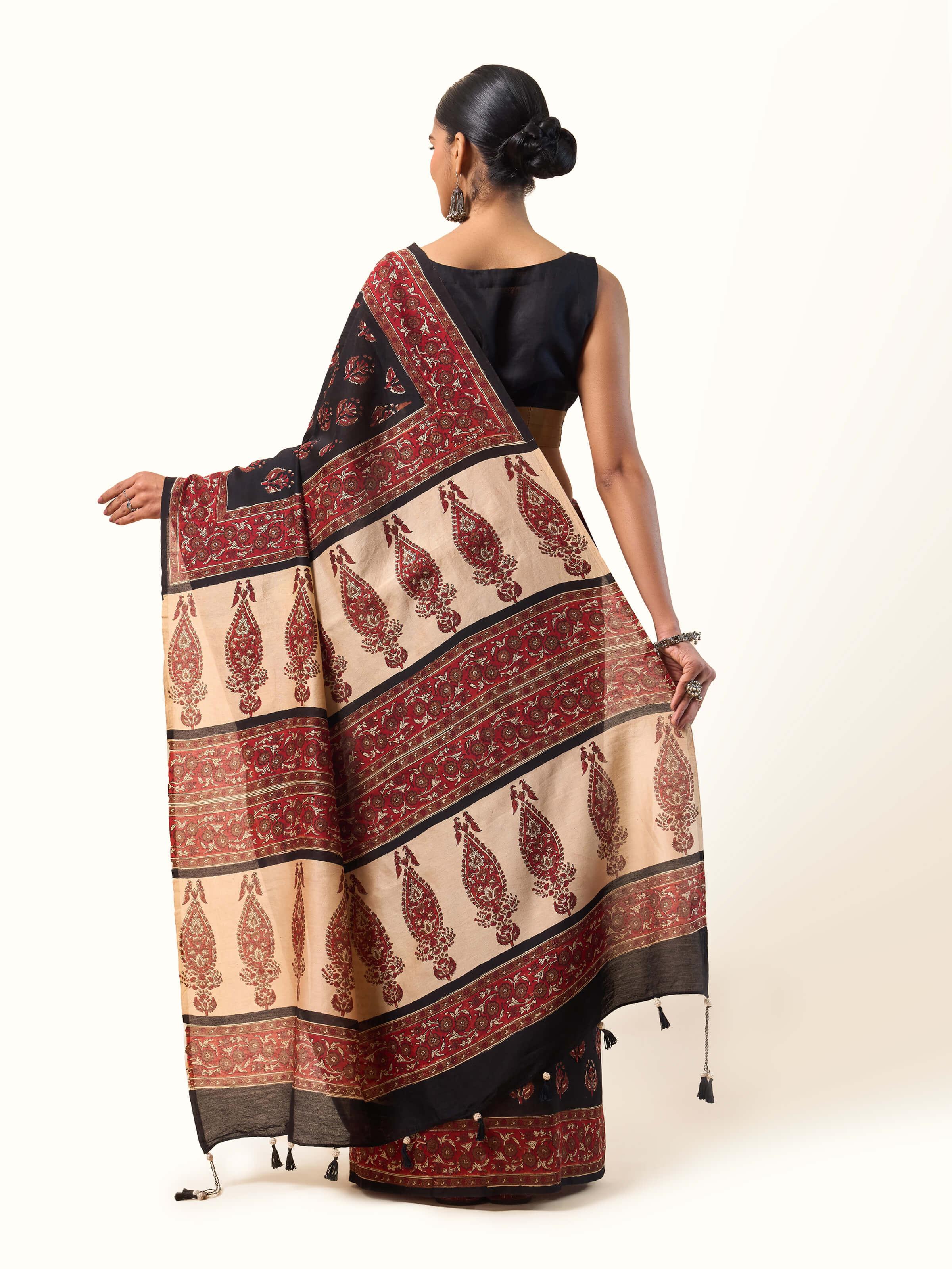 Bottom view of Cotton Natural Dyed Bagru Block Printed Saree illustrating its fine fabric and block printed motifs