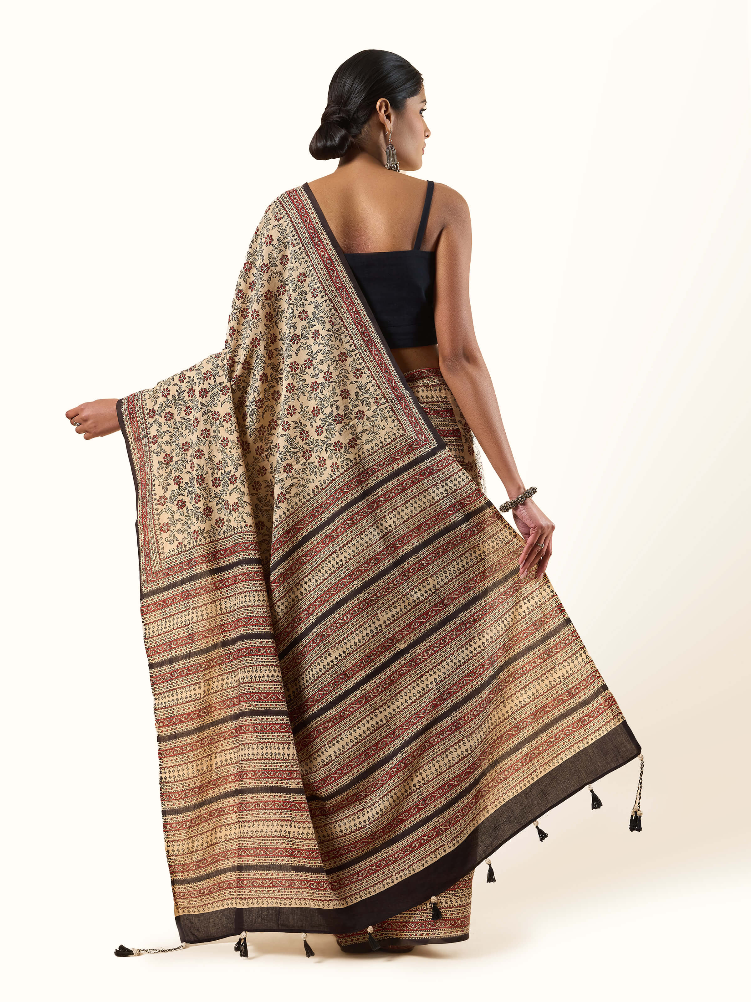 Close-up view of fabric of Cotton Natural Dyed Bagru Block Printed Saree, showcasing its texture and natural colors