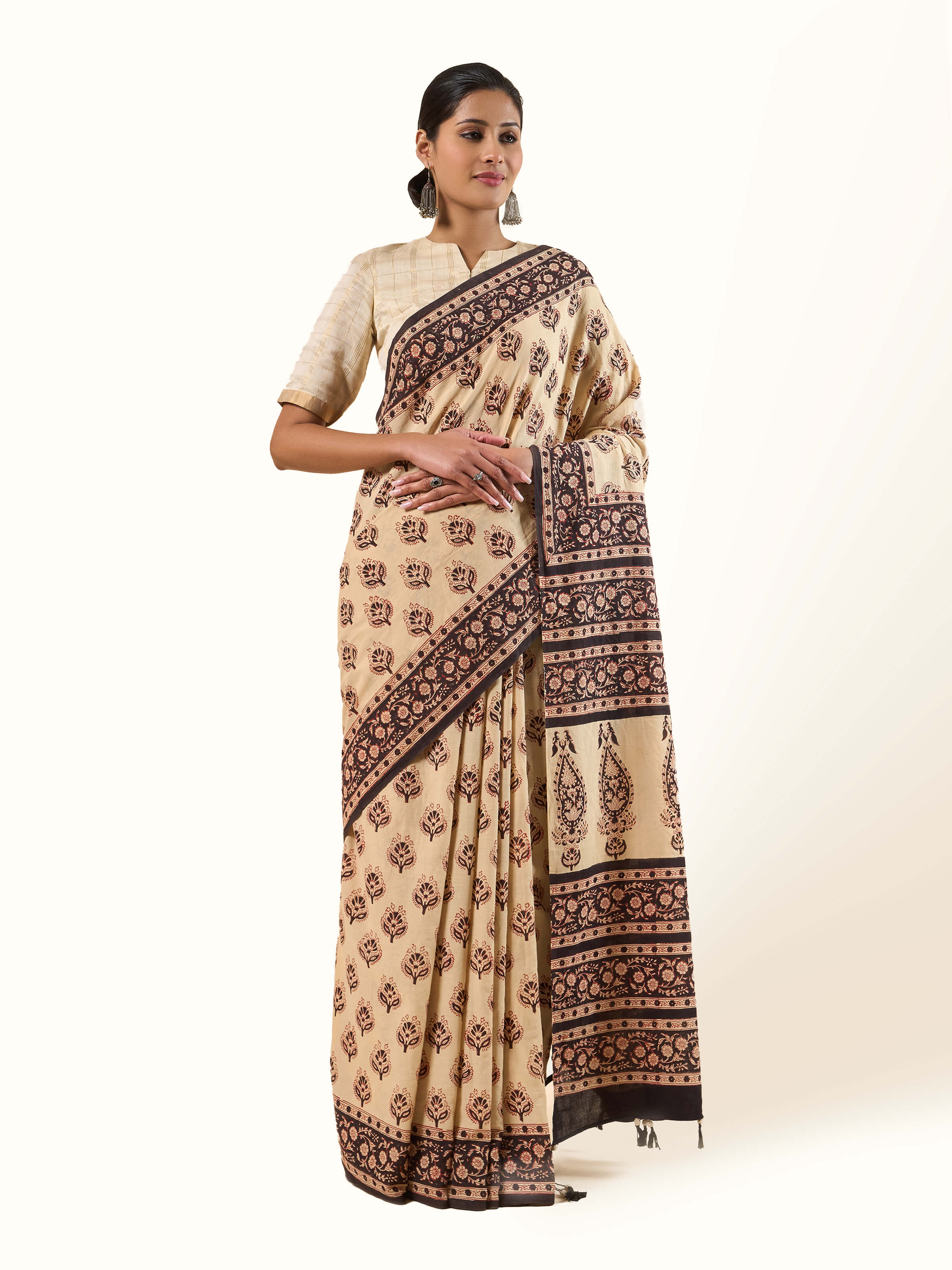Front view of Cotton Natural Dyed Bagru Block Printed Saree with intricate Bagru block prints