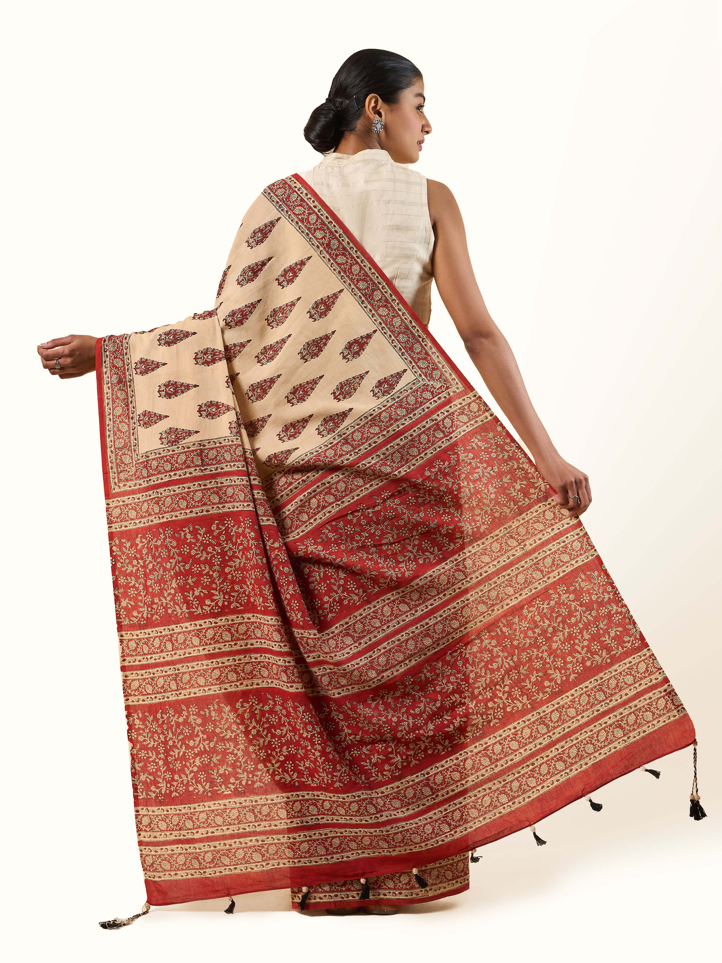 Back view of Cotton Natural Dyed Bagru Block Printed Saree illustrating design and fabric texture