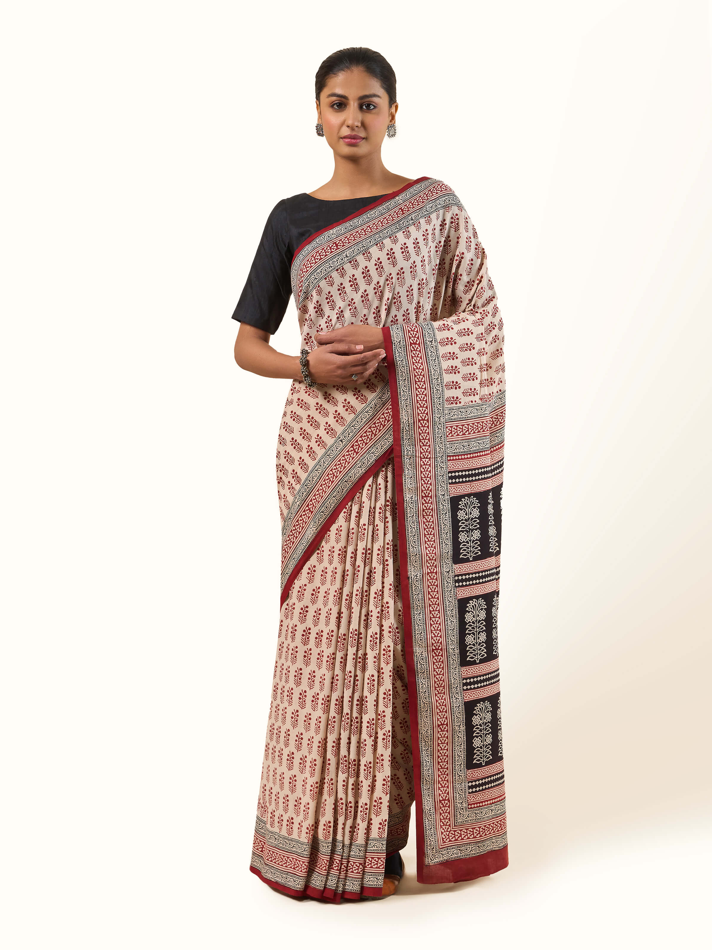 Off-white Cotton Bagh Block Printed Saree
