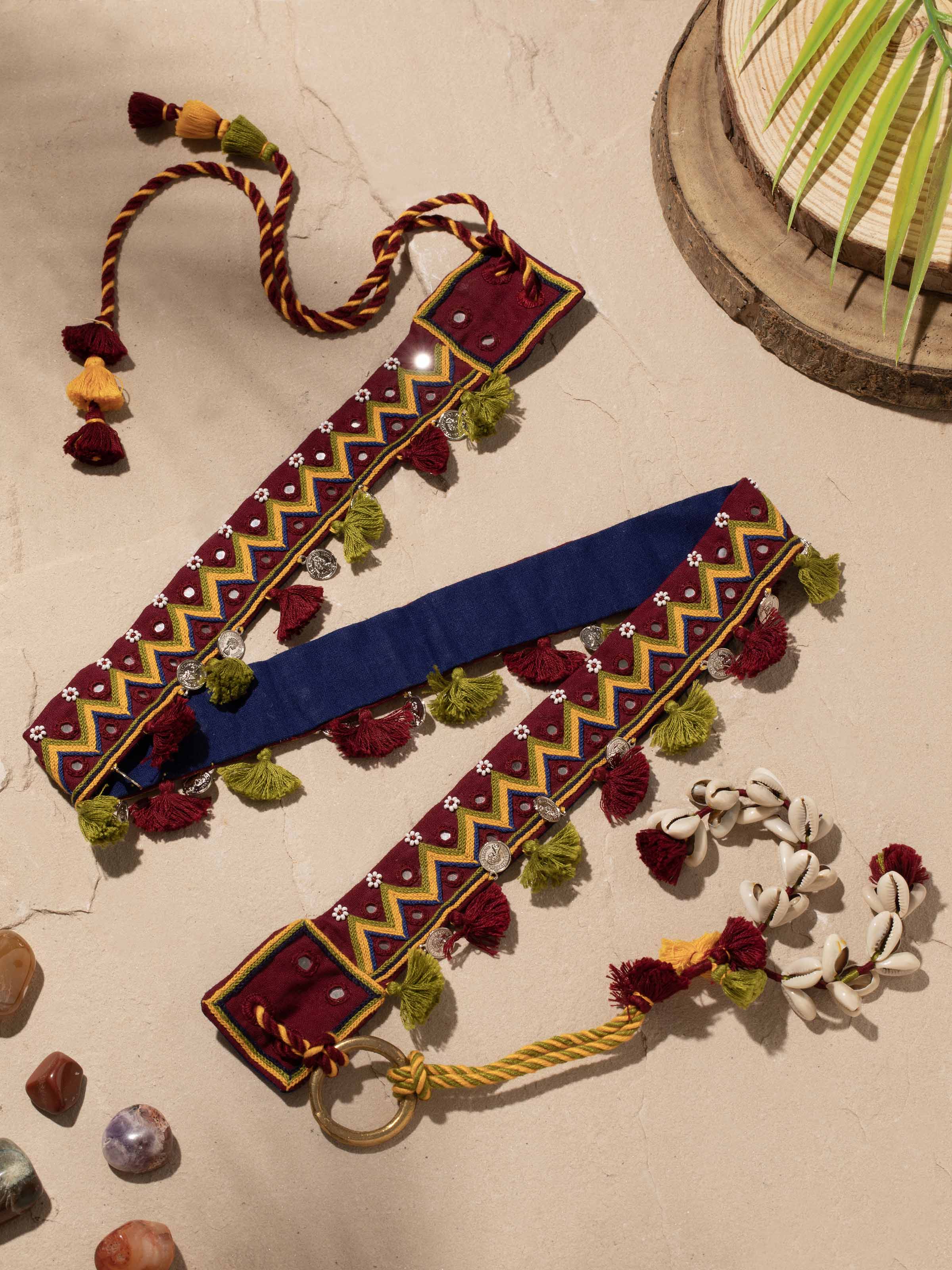 Side view of Silver Smithing Sarpech showcasing detailed craftsmanship and classic design elements.