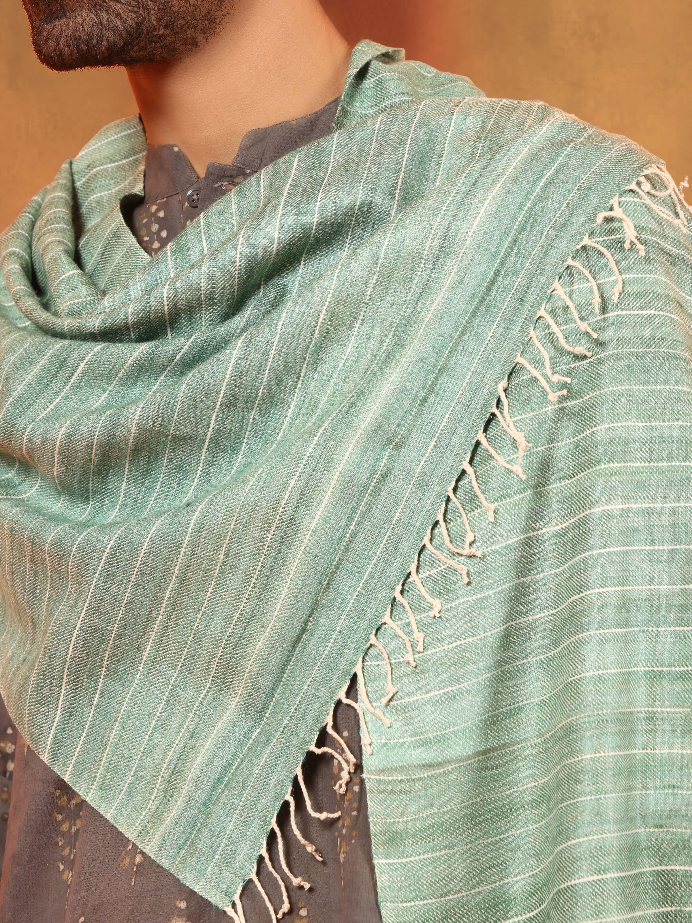 Another dynamic shot showing the flowing elegance and refined feel of this piece.
