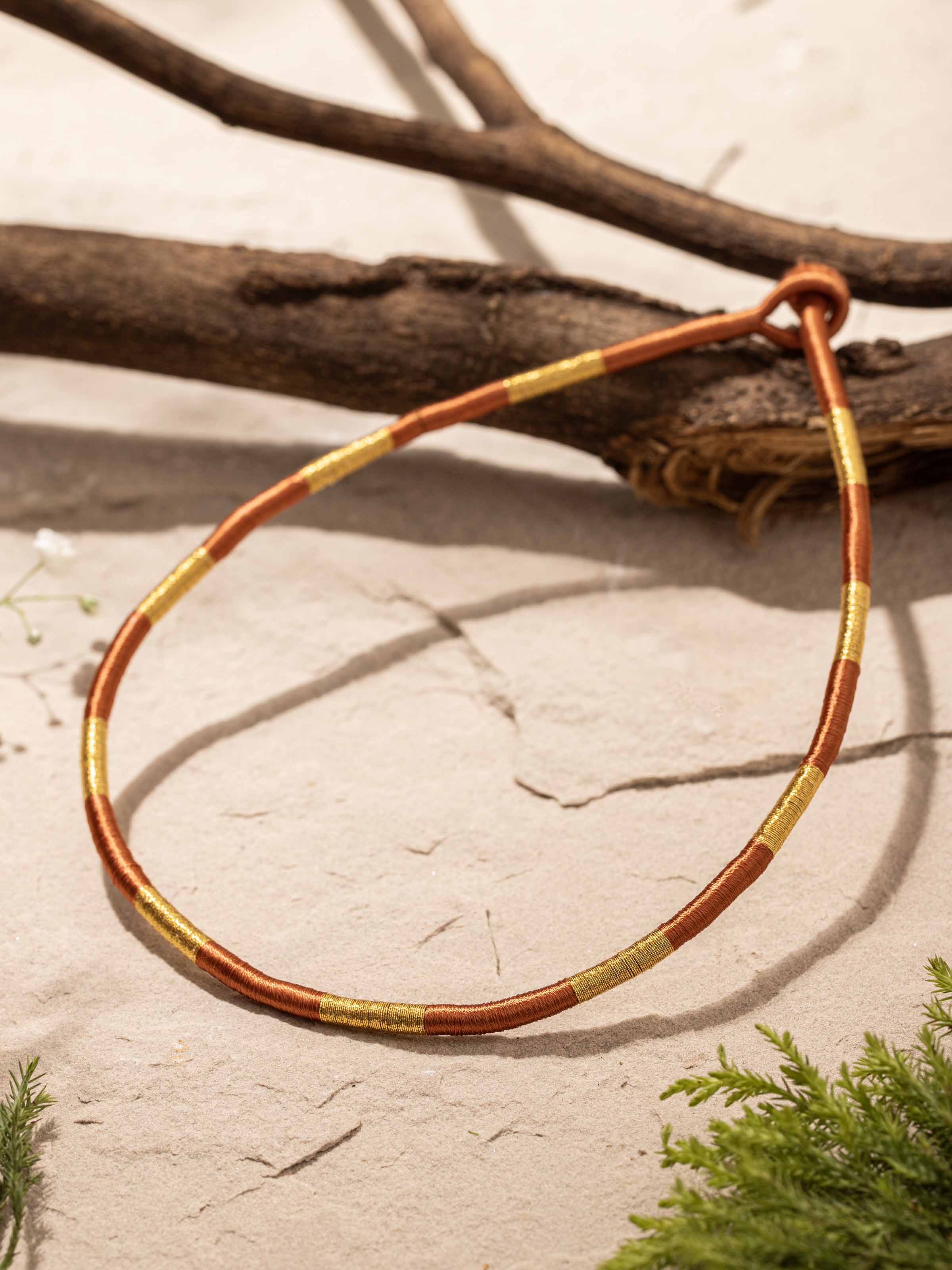 Side view of Patwa Collar Necklace showcasing the detailed and elegant collar design.