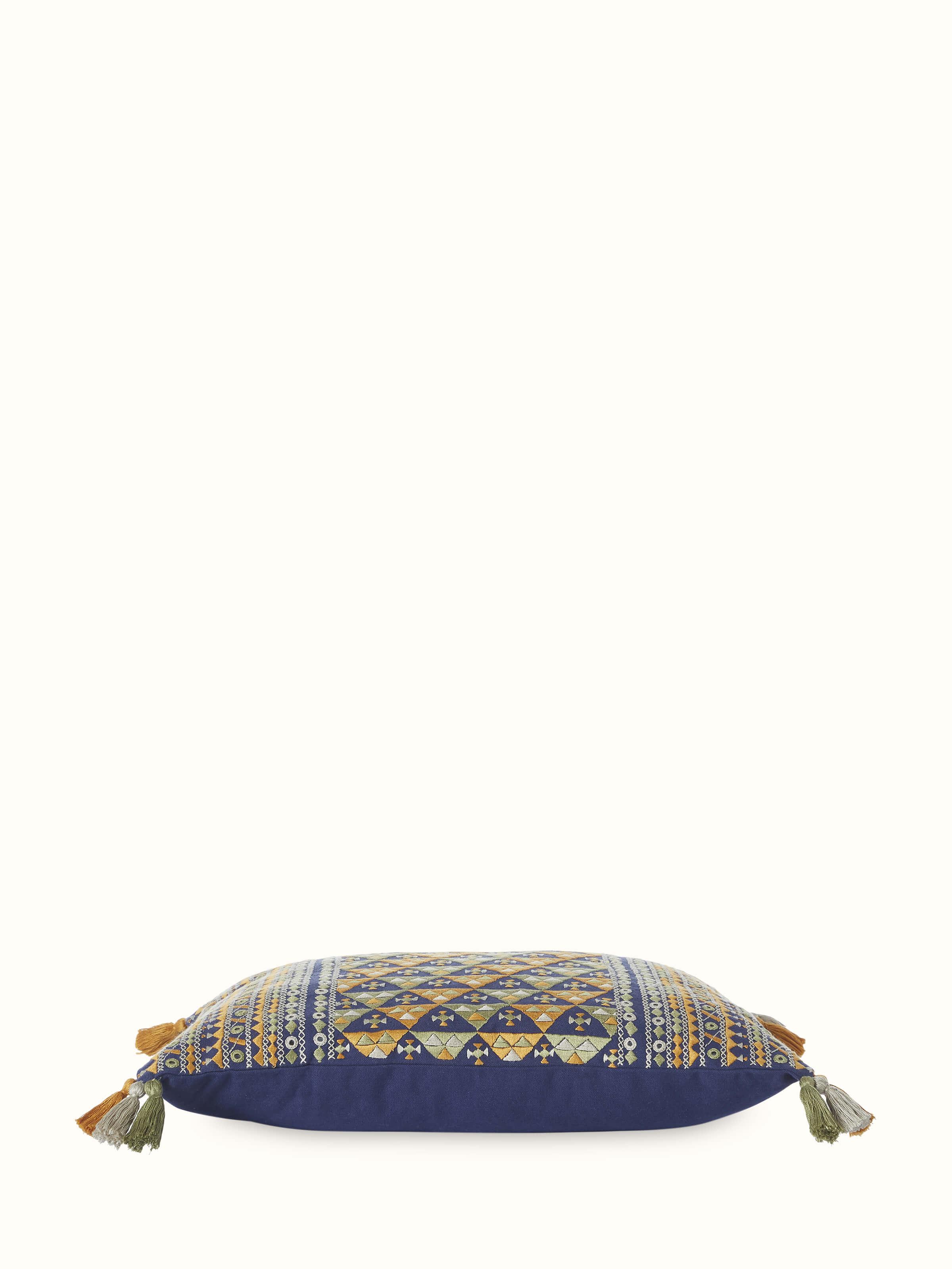 Detailed view of Neel blue border cotton casement suf hand embroidered cushion cover focusing on the embroidery pattern and border design
