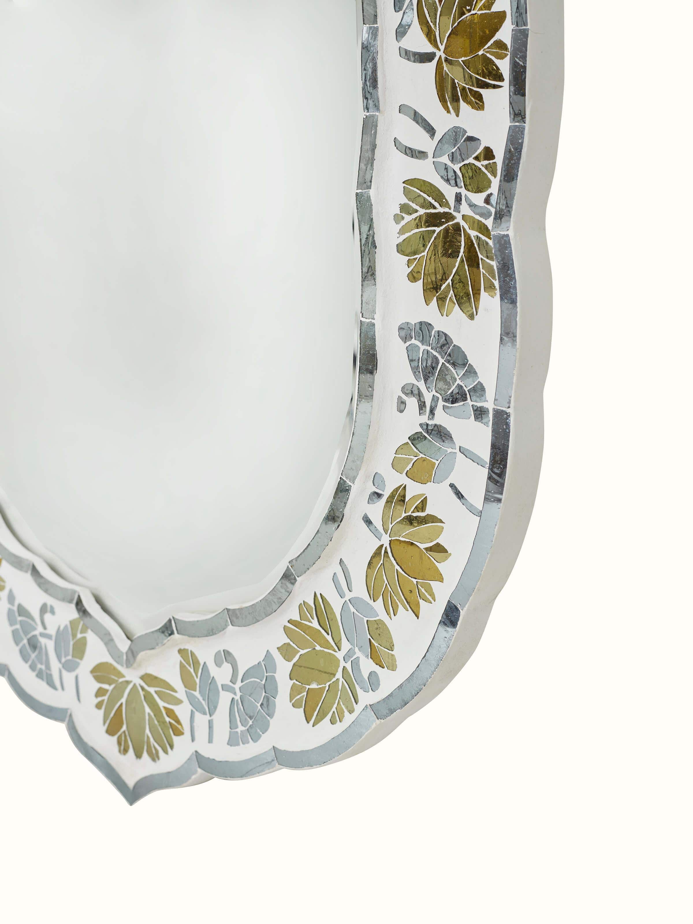 Close-up of the glass floral inlay on the full-length mirror, displaying the craftsmanship and floral detailing.
