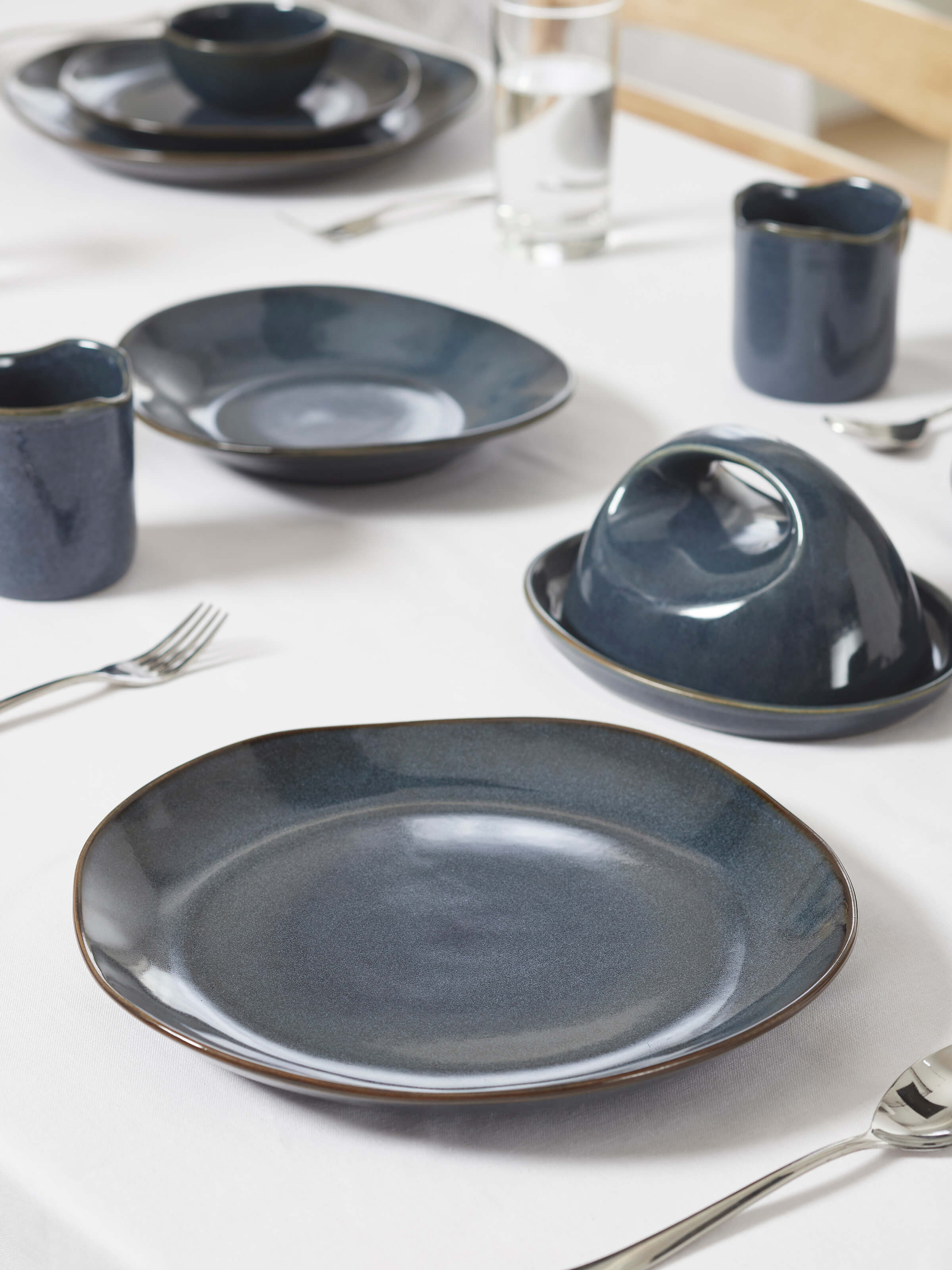 Close-up of Khol Khurja pottery ceramic salad plate set (4 pcs) emphasizing intricate detailing