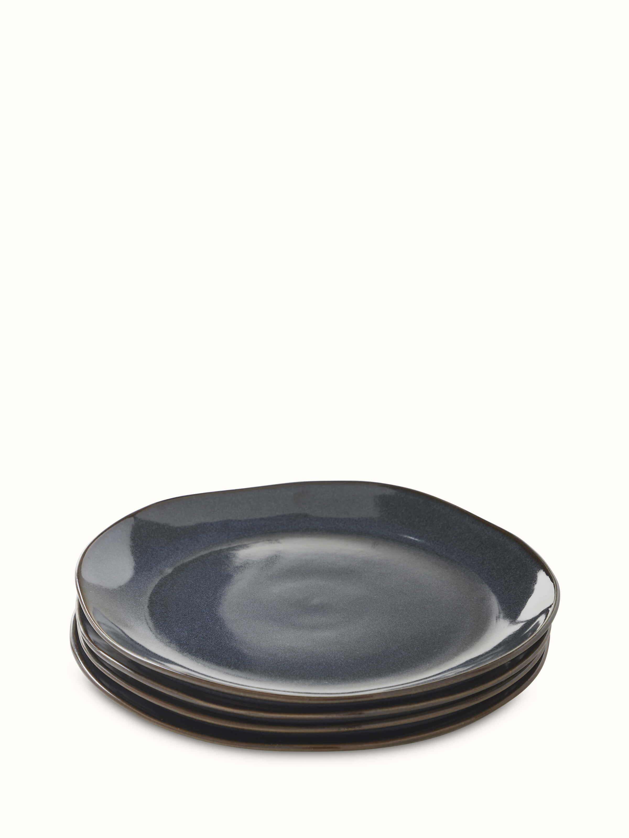 Front view of Khurja pottery ceramic dinner plates in black (4 pcs) showcasing the sleek design and smooth finish