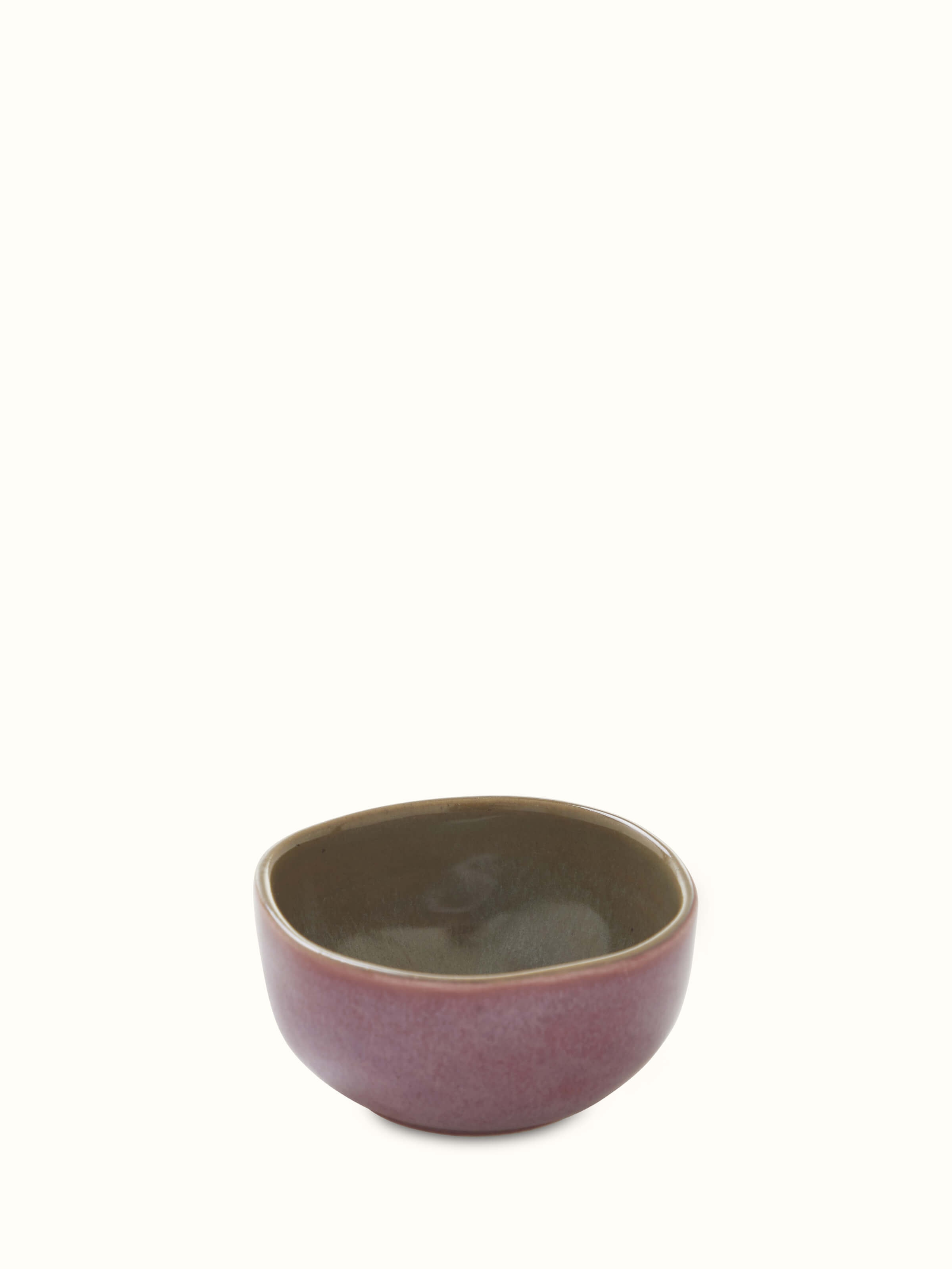 Top view of Khurja pottery ceramic dinner bowls (2 pcs) with focus on decorative elements