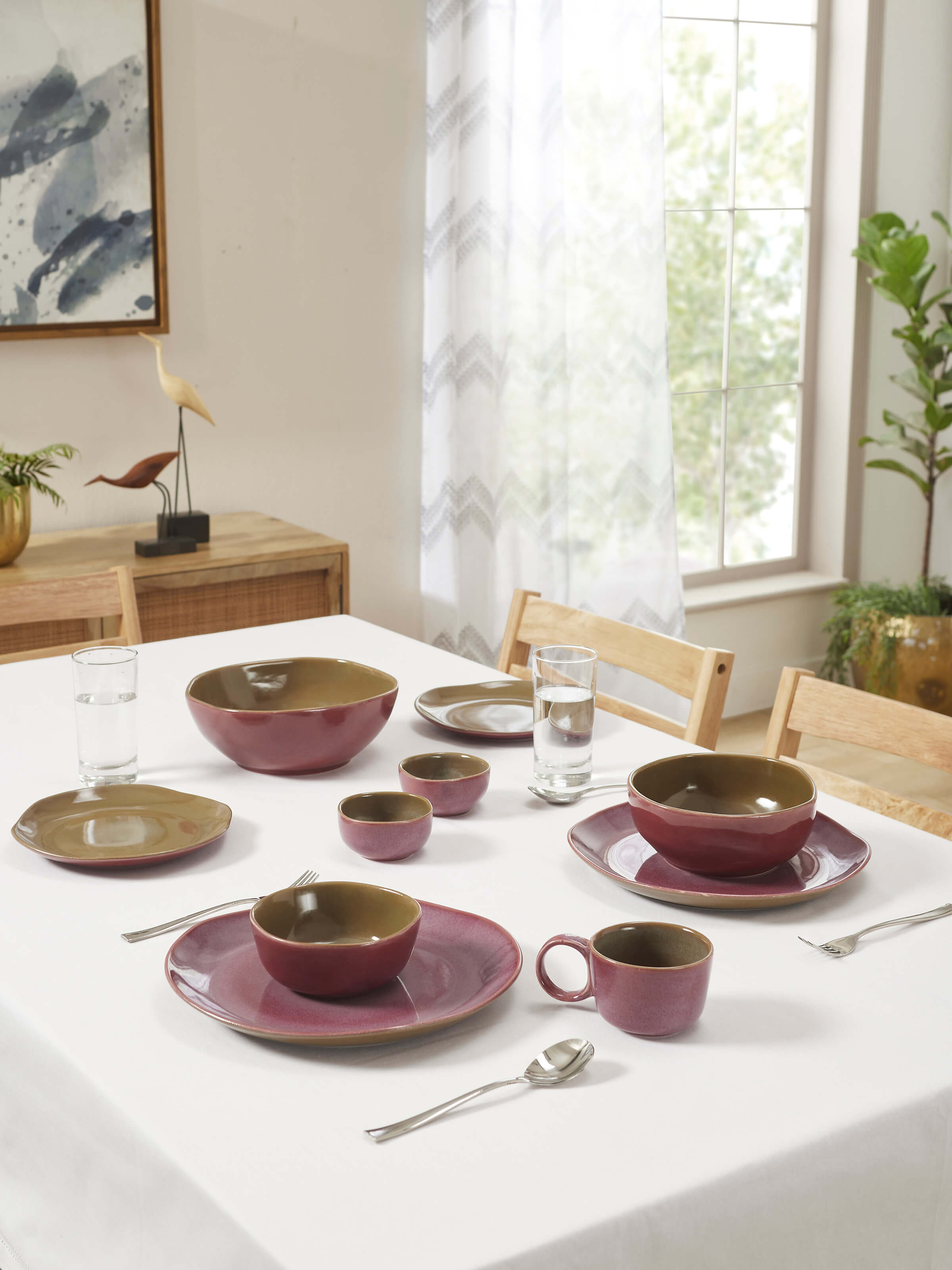 Side view of Khurja pottery ceramic salad plates (2 pcs) with elegant design