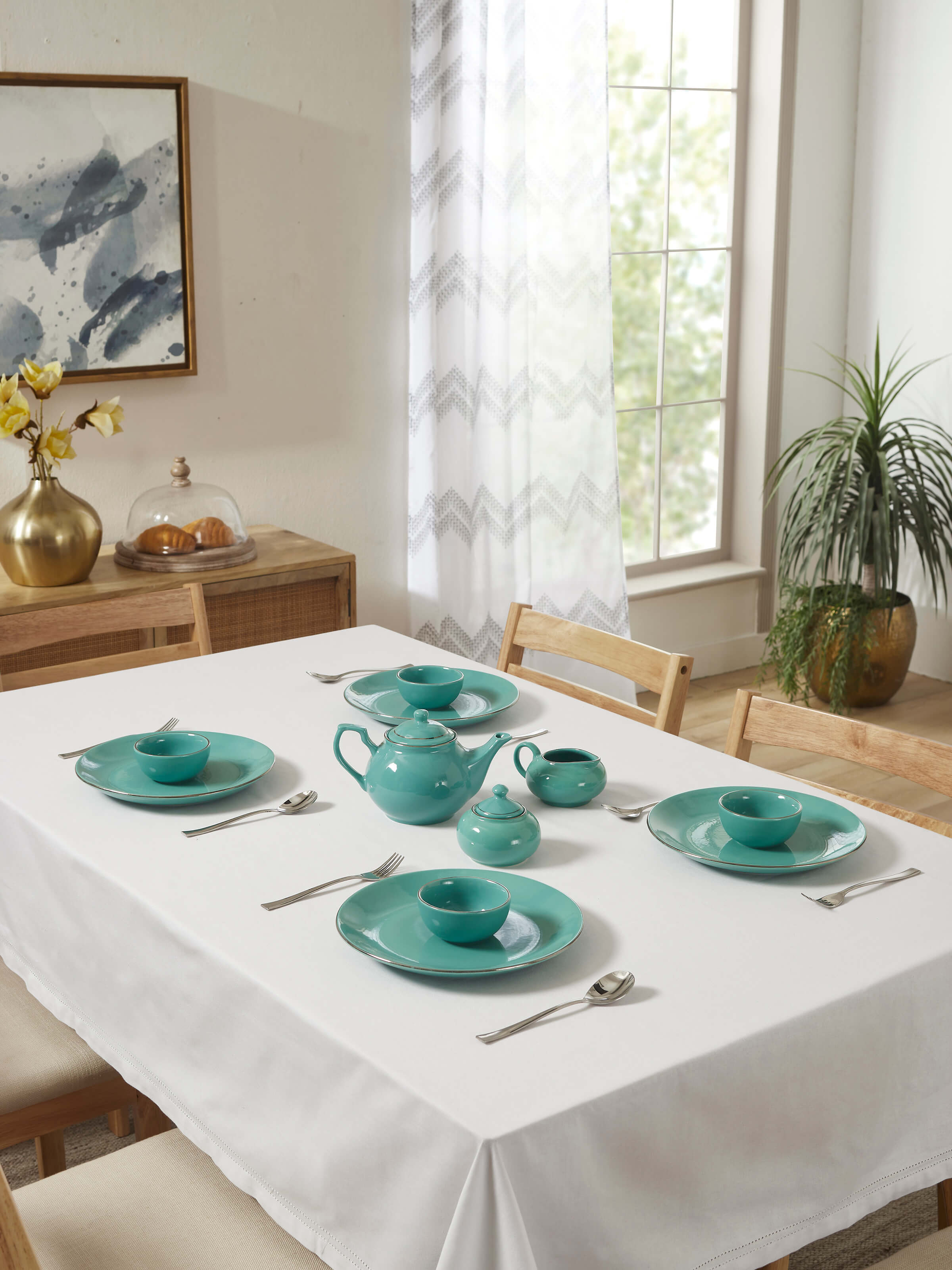 Close-up of Khurja pottery ceramic dinner bowls in aqua (4 pcs) emphasizing the quality ceramic and delicate color