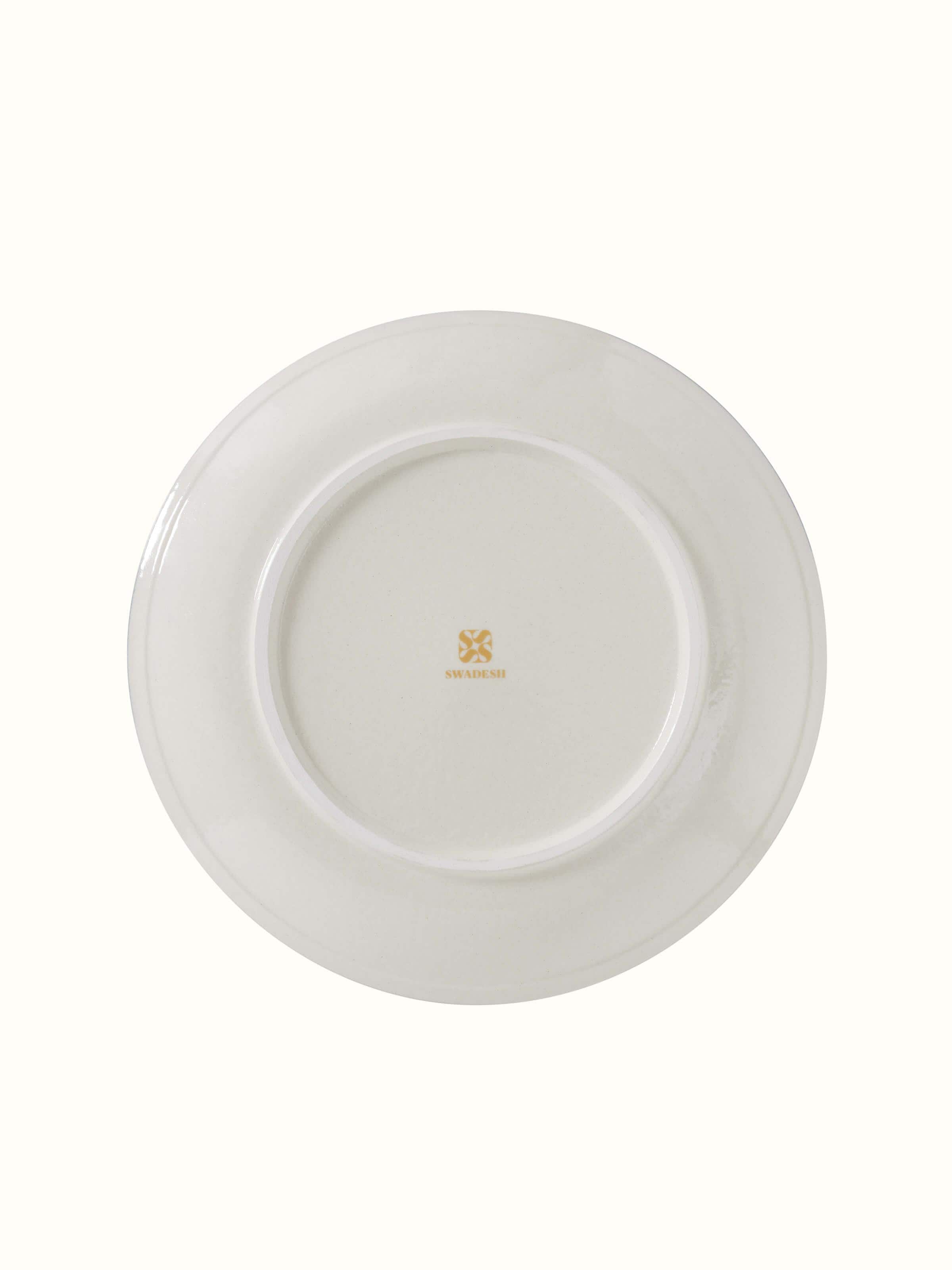 Overall view of Khurja Pottery Ceramic Dinner Plates (4 pcs) in blue and white showcasing their elegant design.