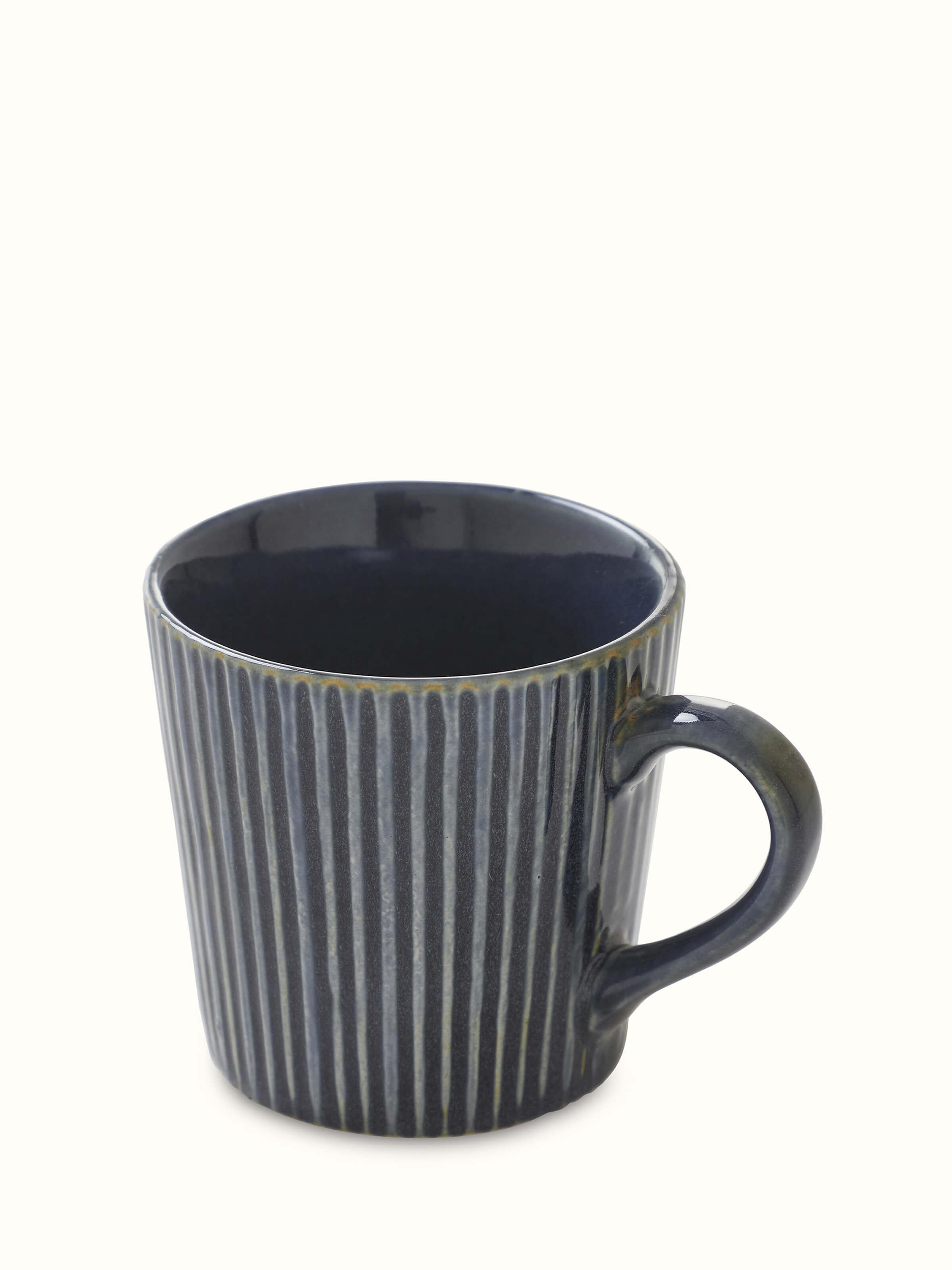Top view of blue and white Khurja pottery ceramic coffee mugs (2 pcs) showcasing their elegant shape and traditional patterns.