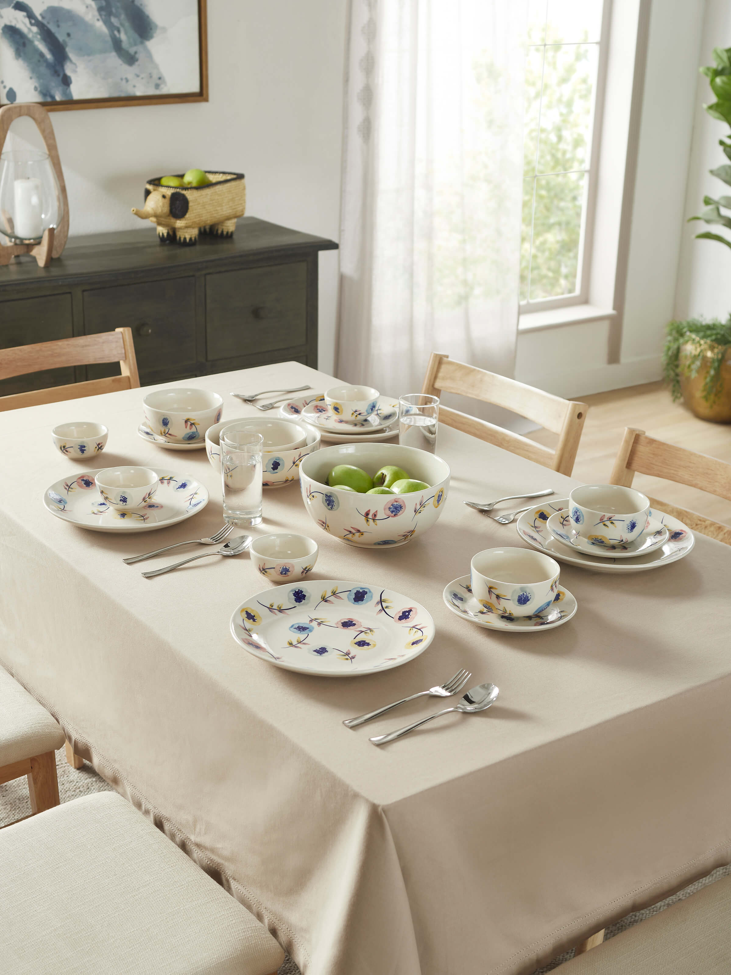 Angled view of Khurja pottery ceramic salad plates in white and blue (4 pcs) displaying the elegant blue patterns on white ceramic