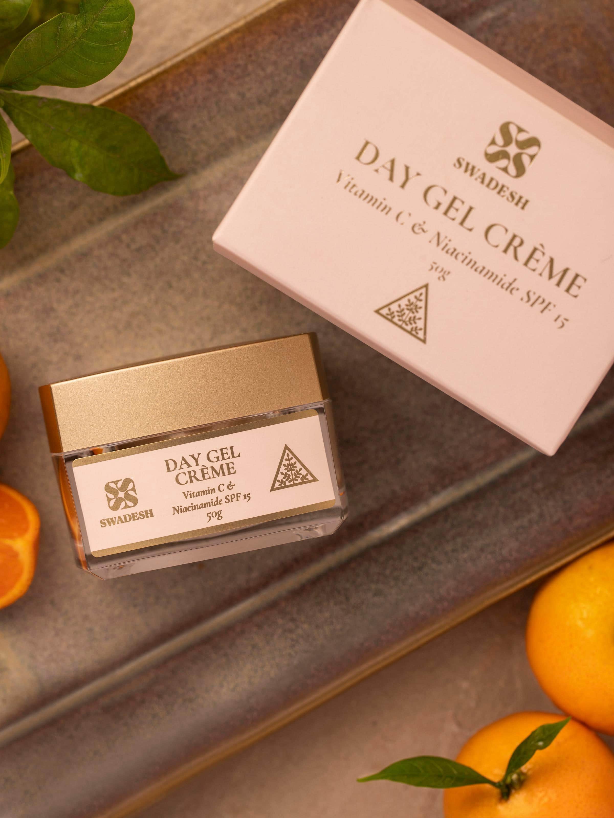 Side view of Day Gel Crème Vitamin C & Niacinamide SPF 15 highlighting the container label.