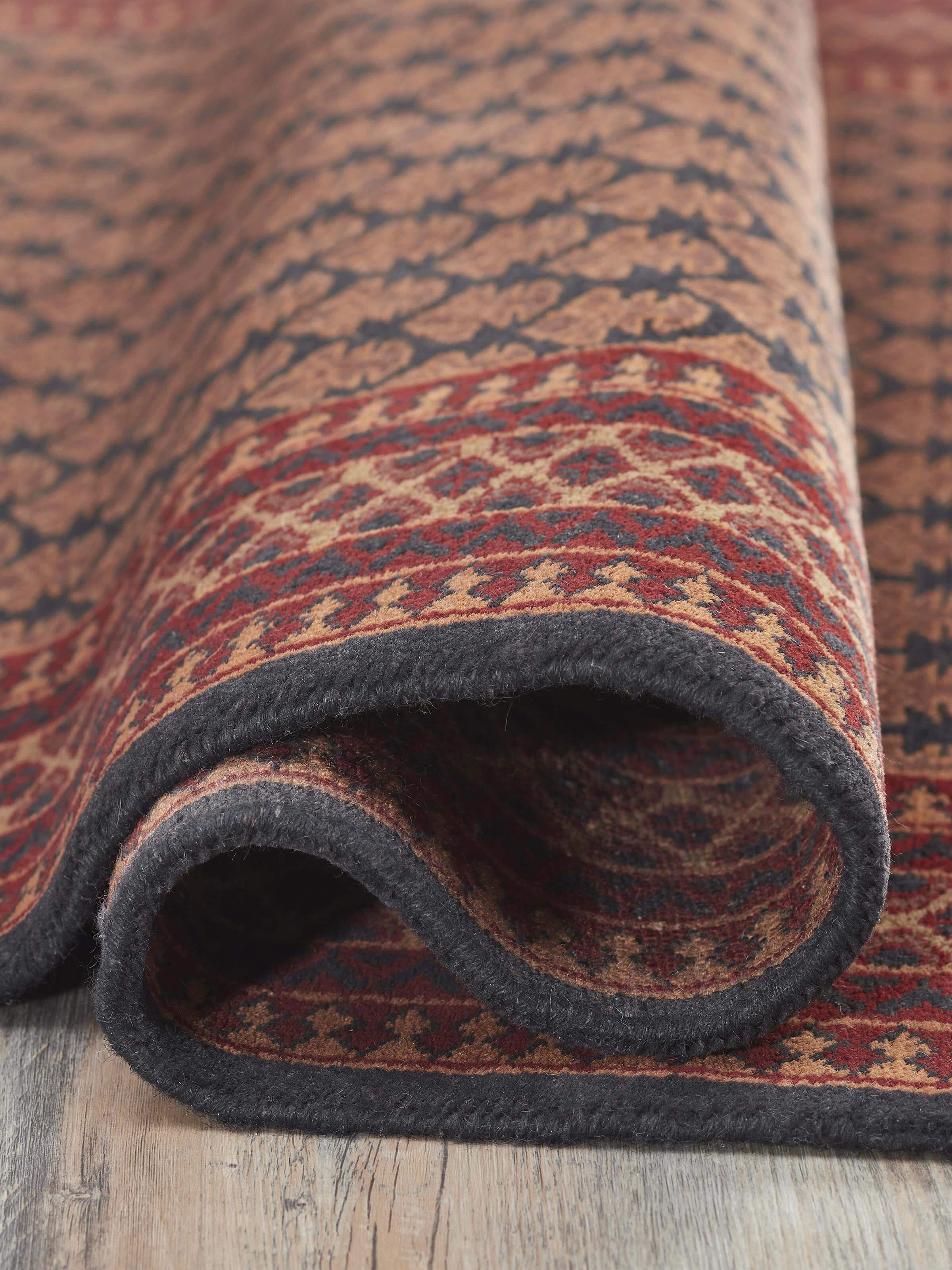 Bird’s-eye view of Traditional Lichi Red Charcoal Gwalior Wool Hand-Knotted Rug (4x6 ft) displaying the full rug pattern.