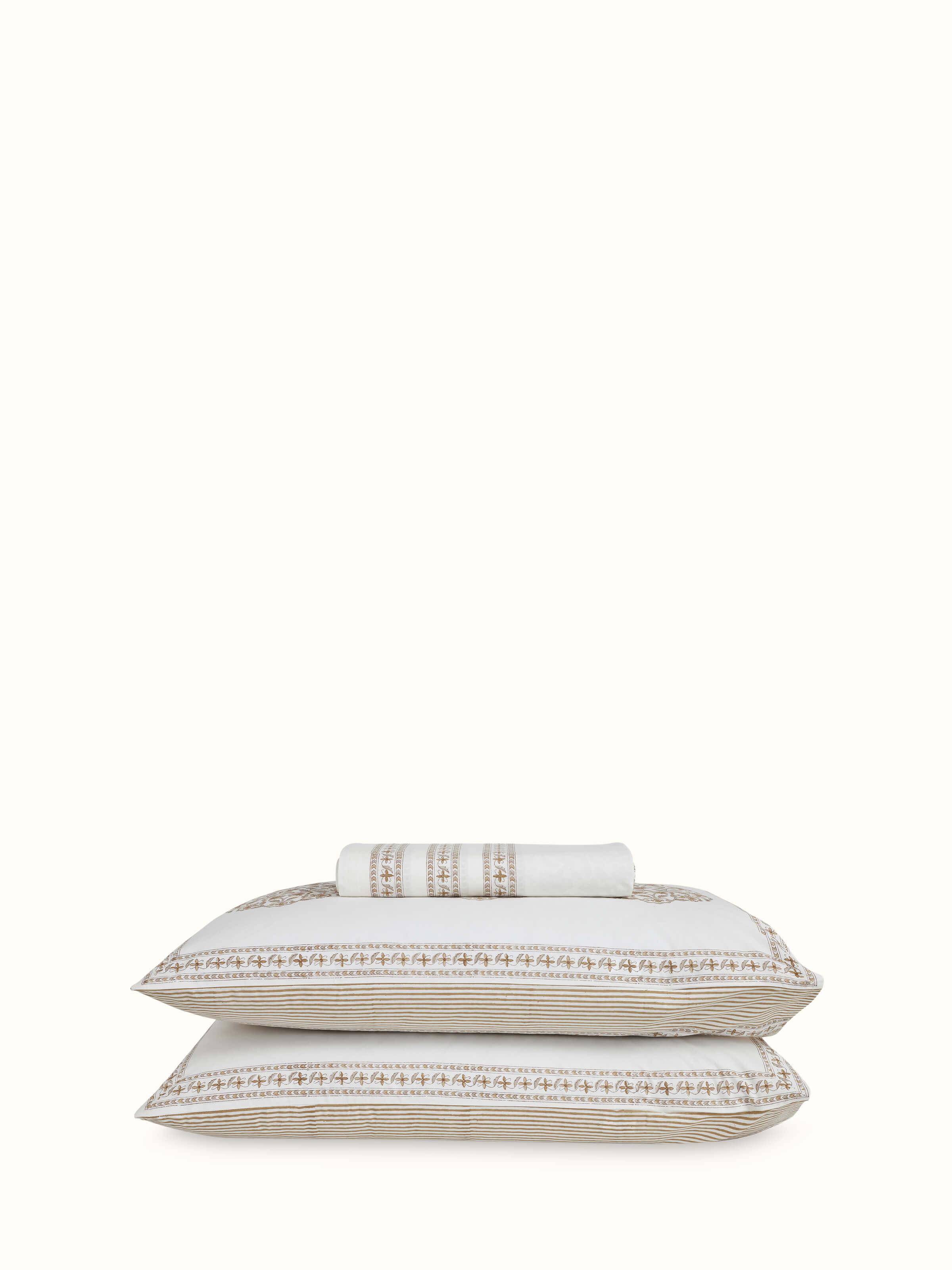 Full view of Aarunya beige buta cotton Sanganeri block printed queen bedsheet set (3 pcs) showcasing the complete design and pattern.