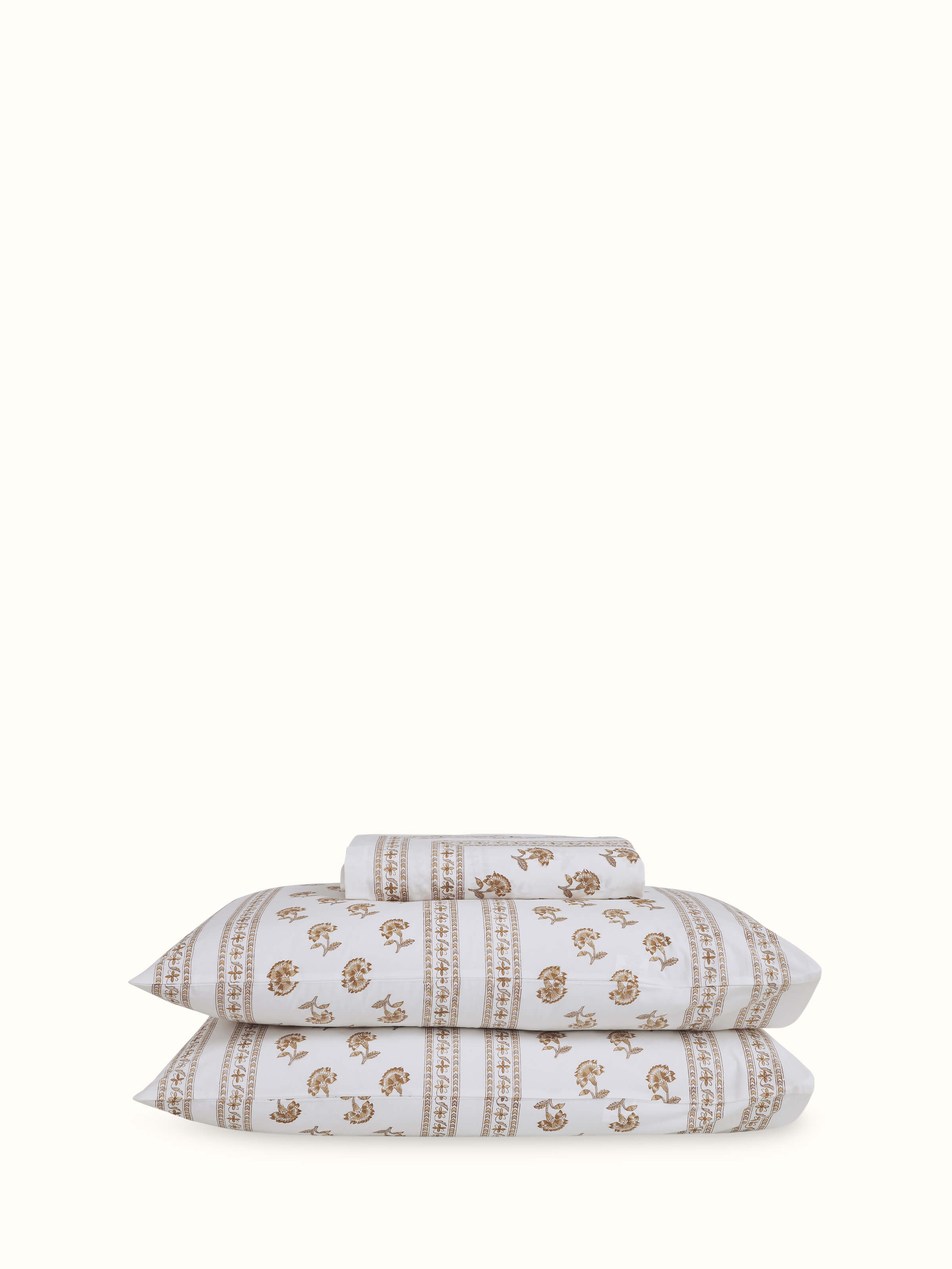 Full view of Aarunya beige buti cotton Sanganeri block printed king bedsheet set, displaying its beige buti pattern and block print design.