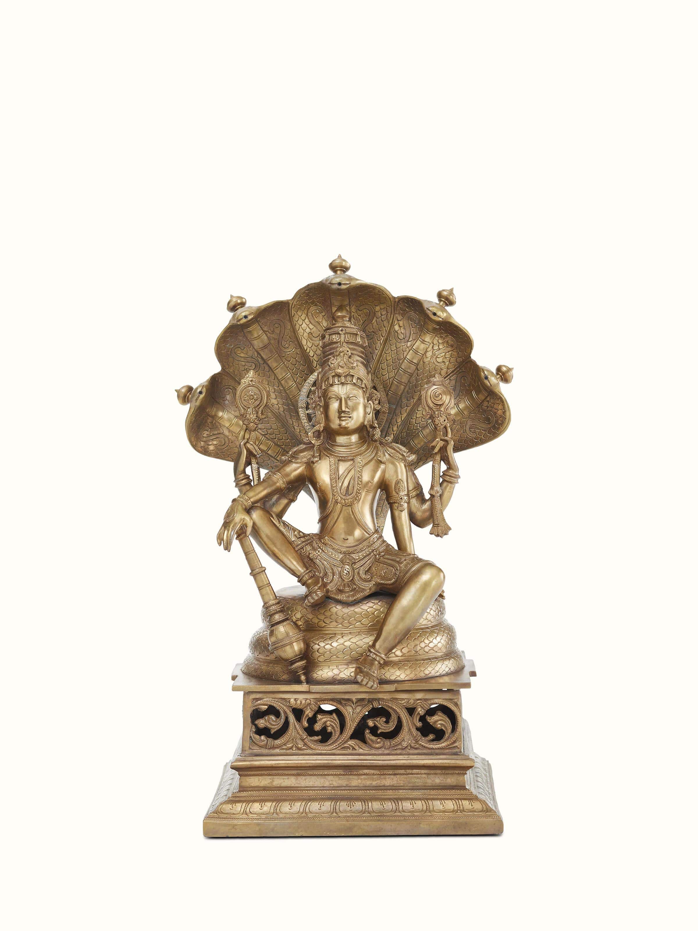 Front view of Ranganatha bronze casting idol, showcasing intricate detailing and artistic craftsmanship.