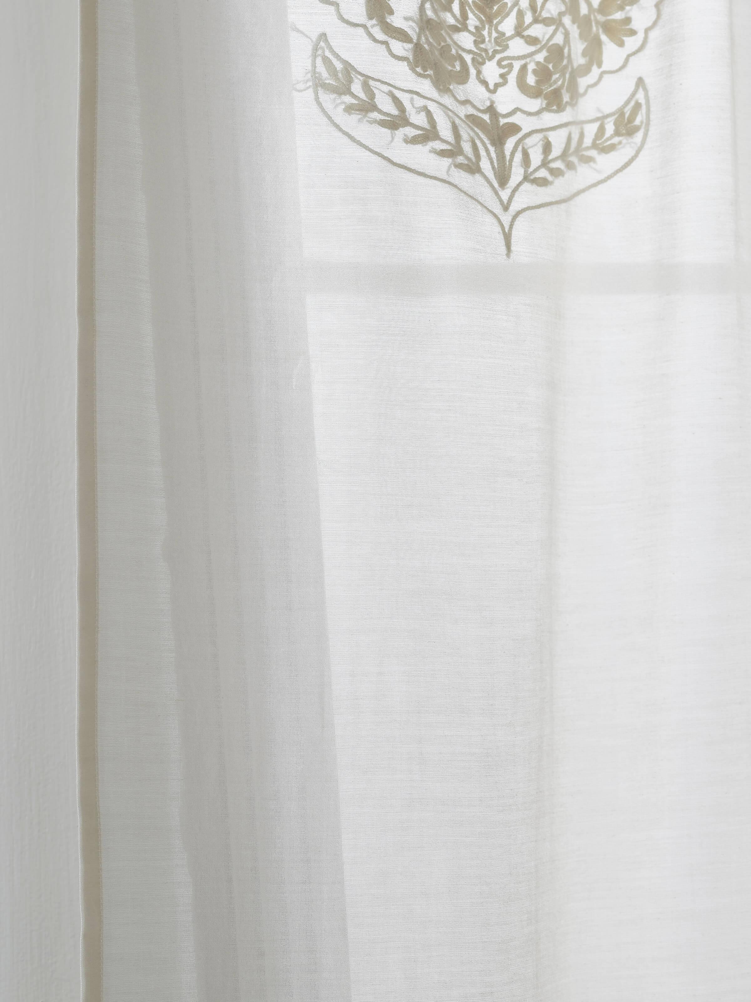 Close-up of Razza Ivory Buta Curtain, revealing the finesse of Kashmir chain stitching.