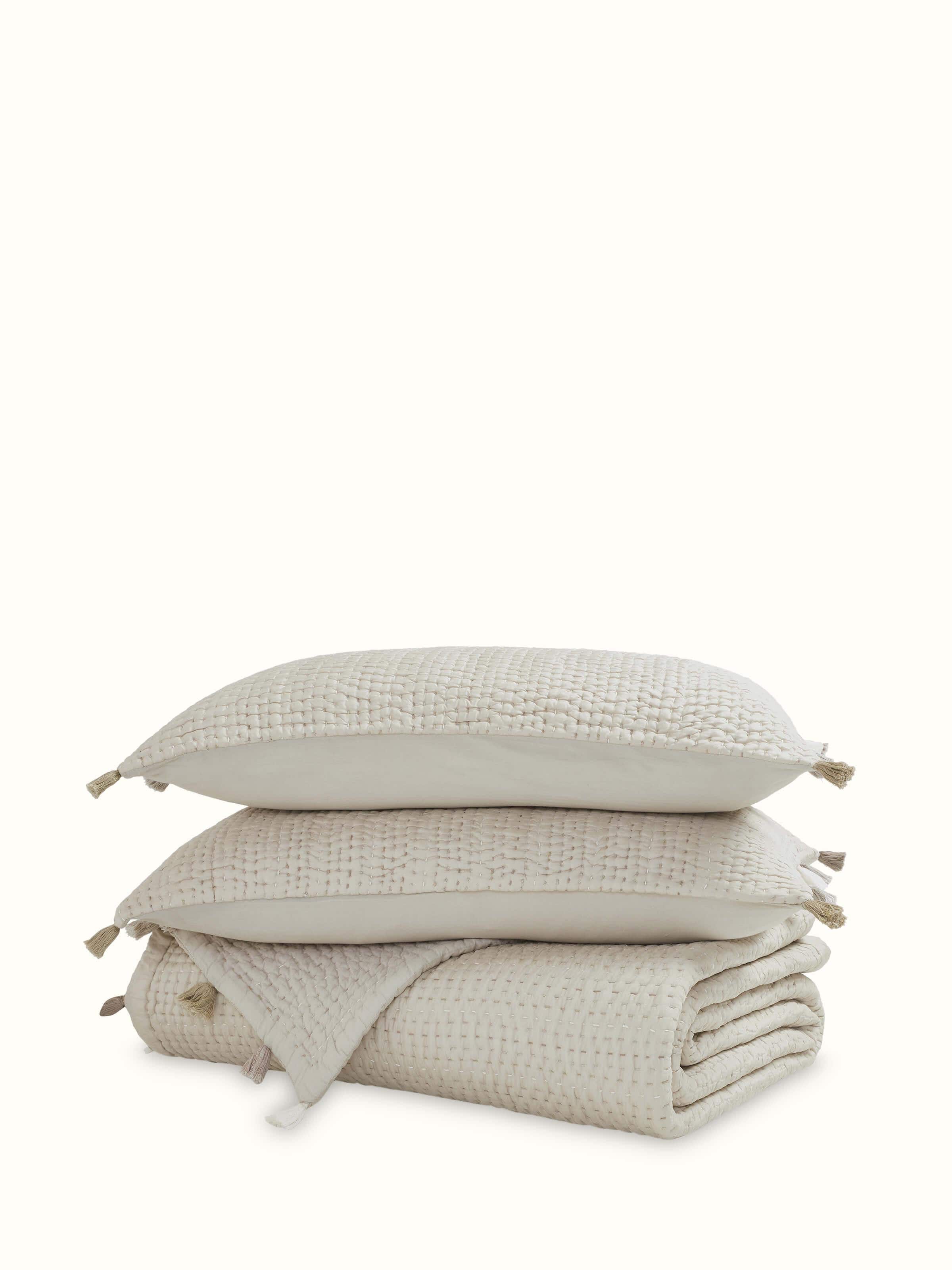 Full view of Ahilya grey textured silk razai embroidered double bedspread set, showcasing its elegant embroidery and textured silk.