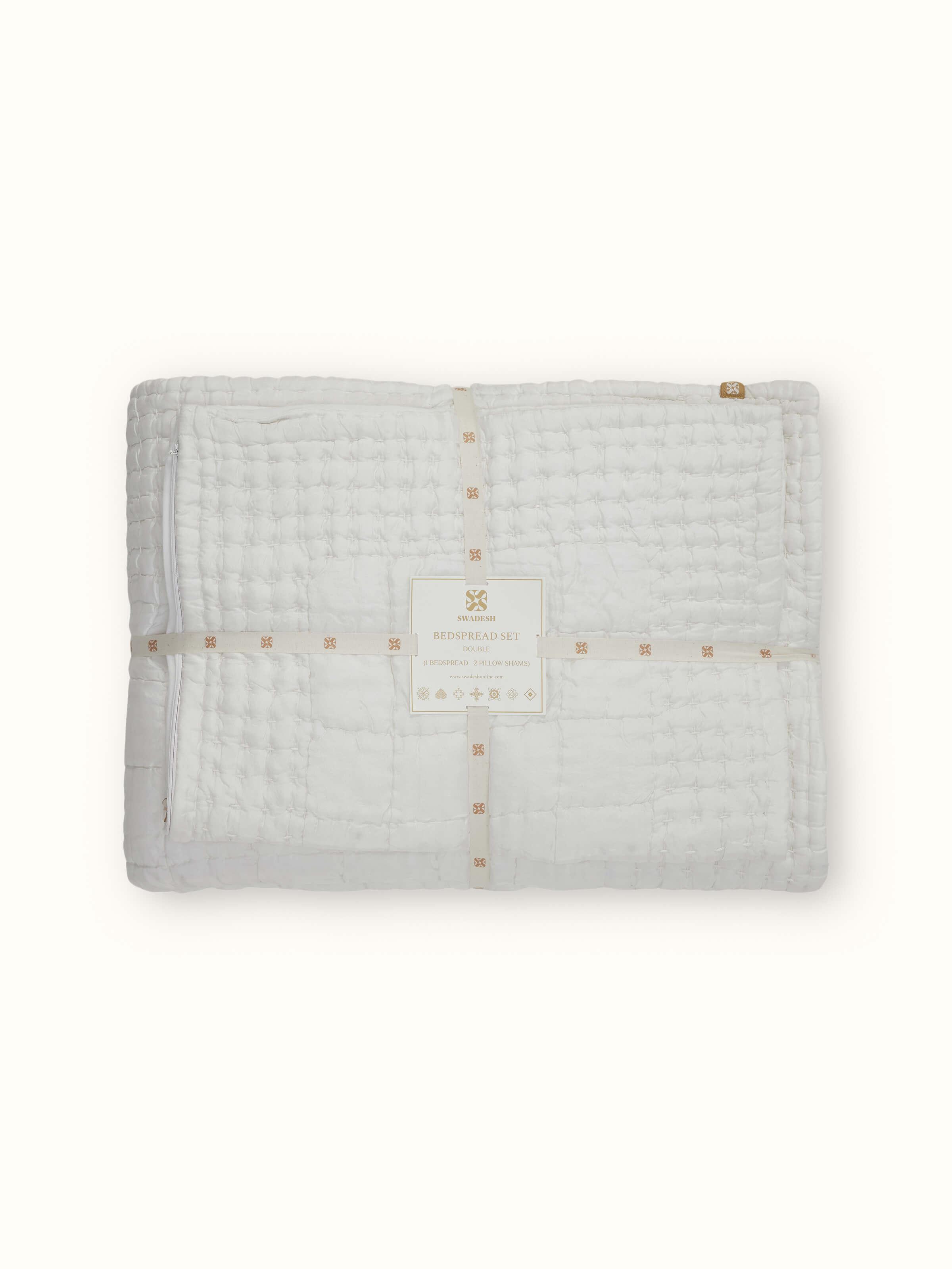 Close-up of Pipa ivory solid silk razai embroidered double bedspread set (3 pcs) focusing on the texture and design.