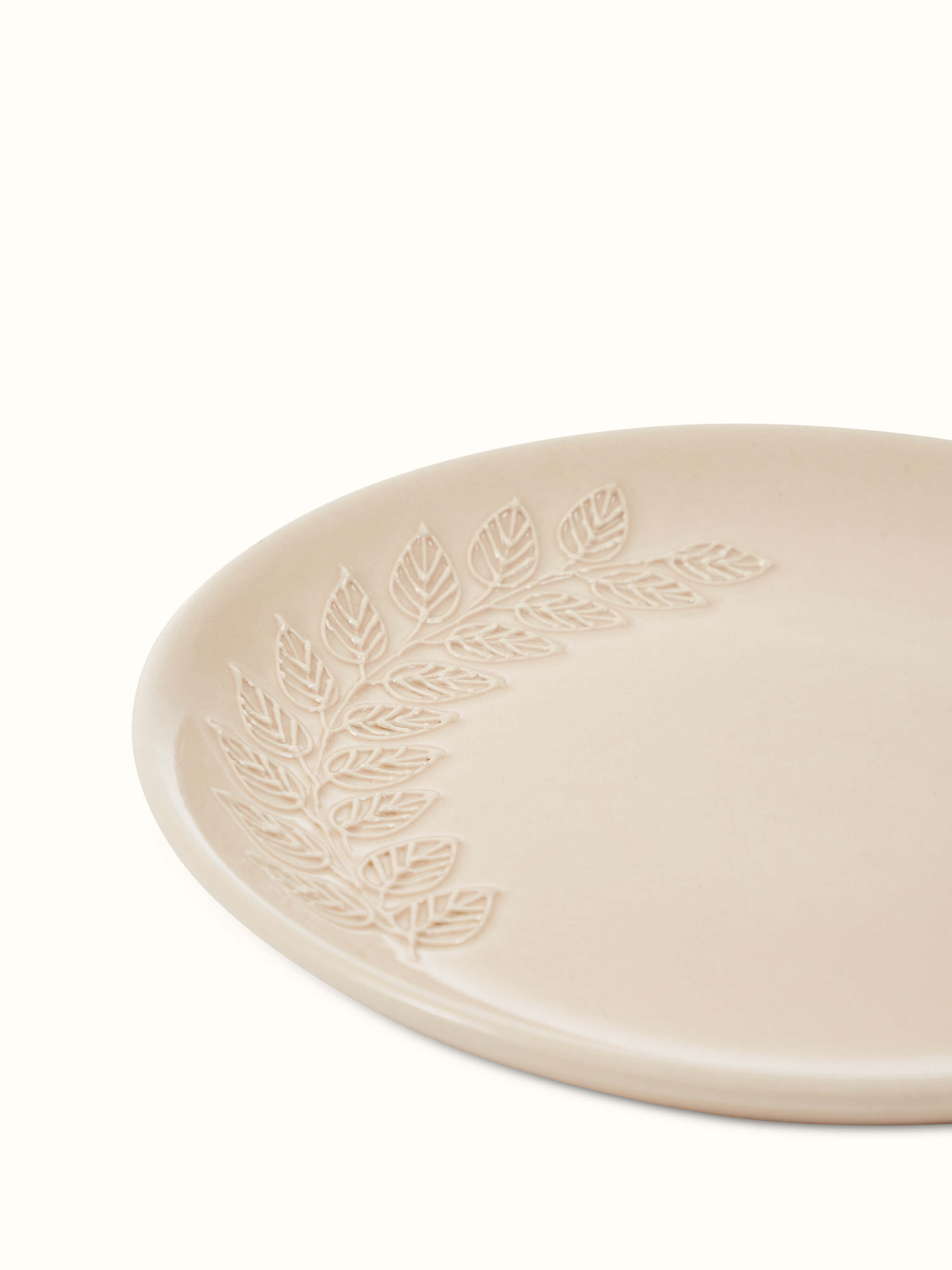 Side view of Khurja pottery ceramic salad plates beige (4 pcs) highlighting the sturdy build and elegant finish