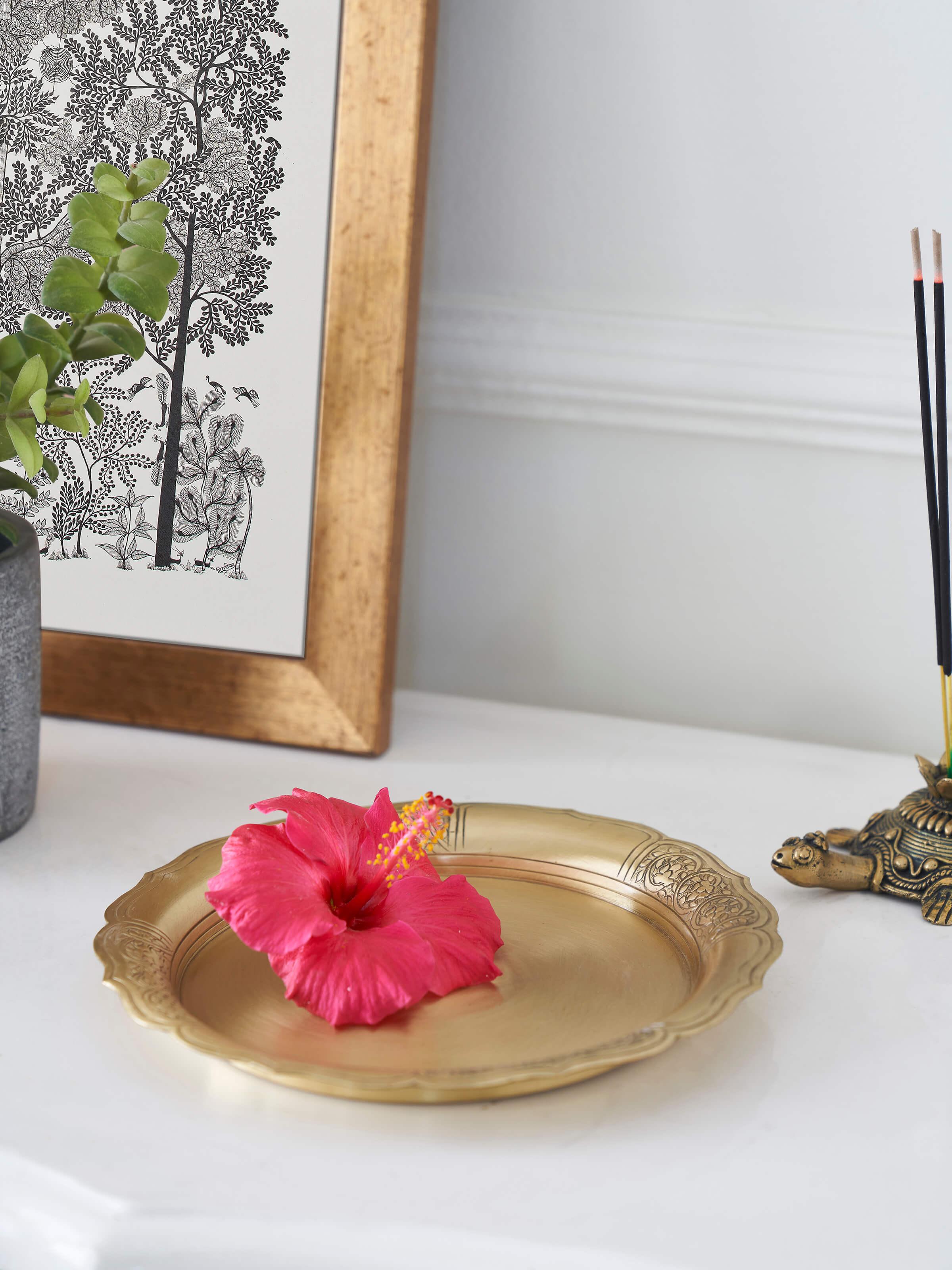 Side view of Brass Side Plate (8 inches) emphasizing its classic design and craftsmanship.