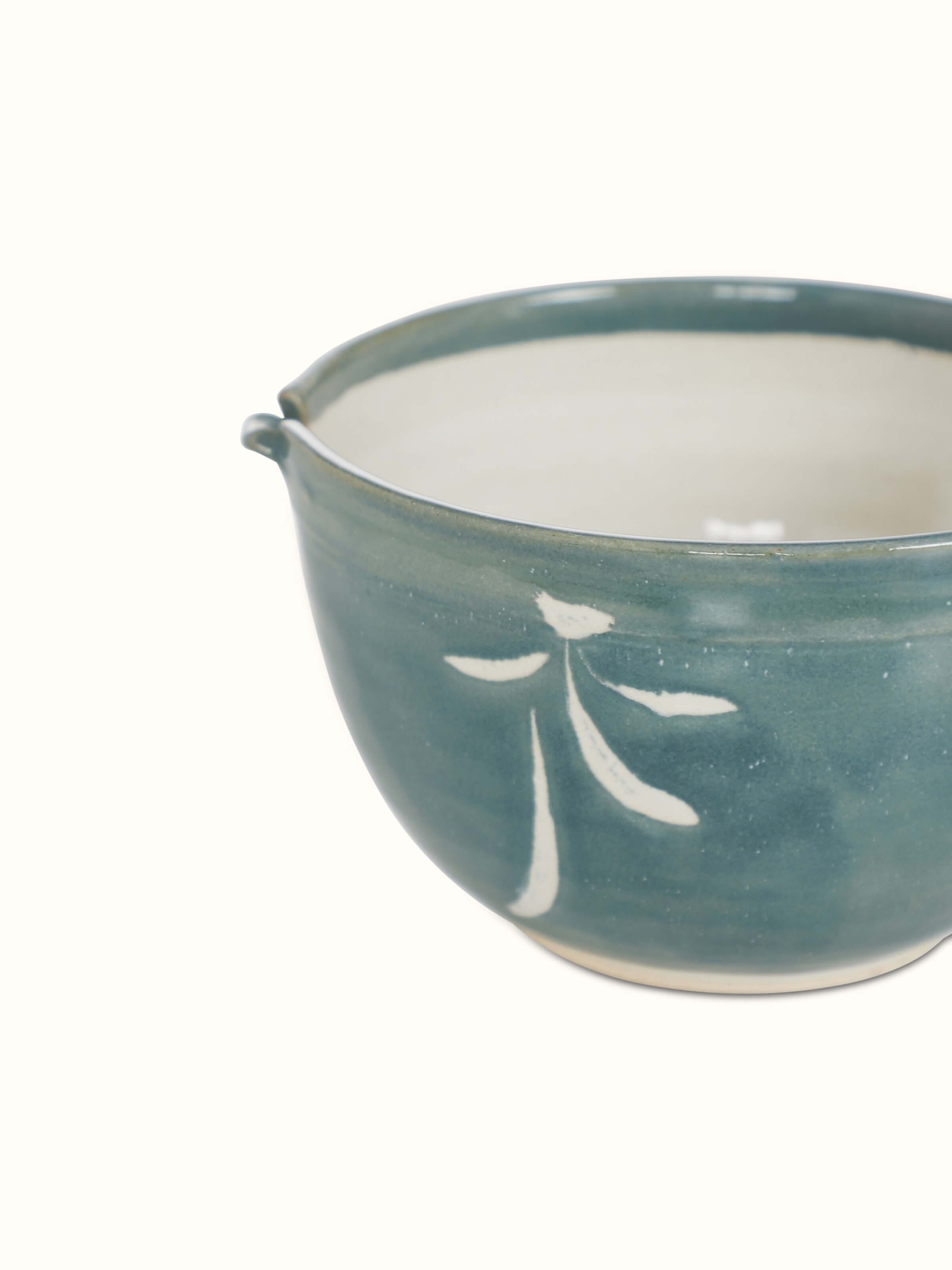 Alternate view of Khurja Pottery Ceramic Salad Plates in white & green (4 pcs) showcasing different angles.