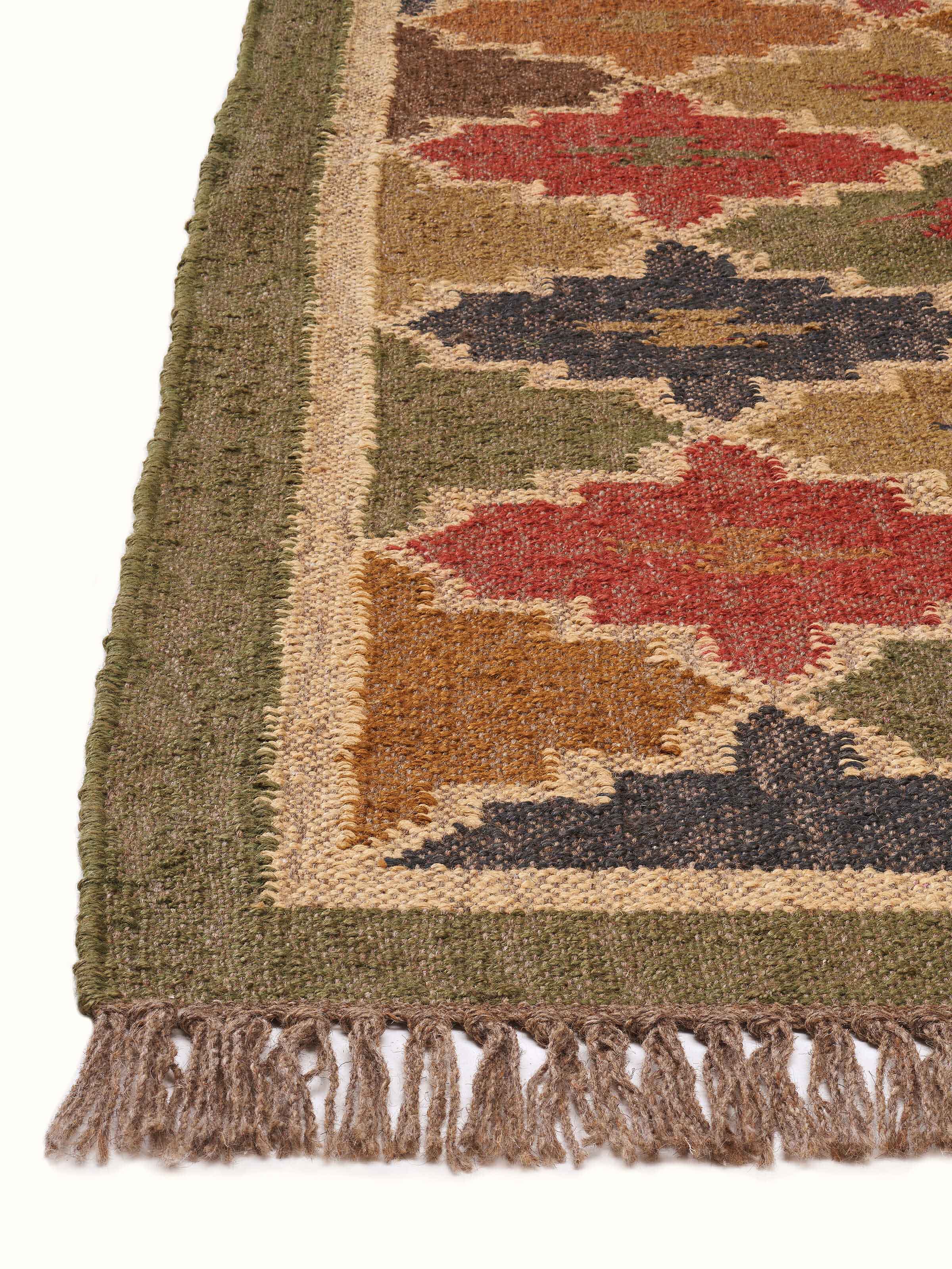 Close-up view of Geo Kilim Salawas Jute & Wool Panja Dhurrie showcasing the fine details of the kilim pattern.