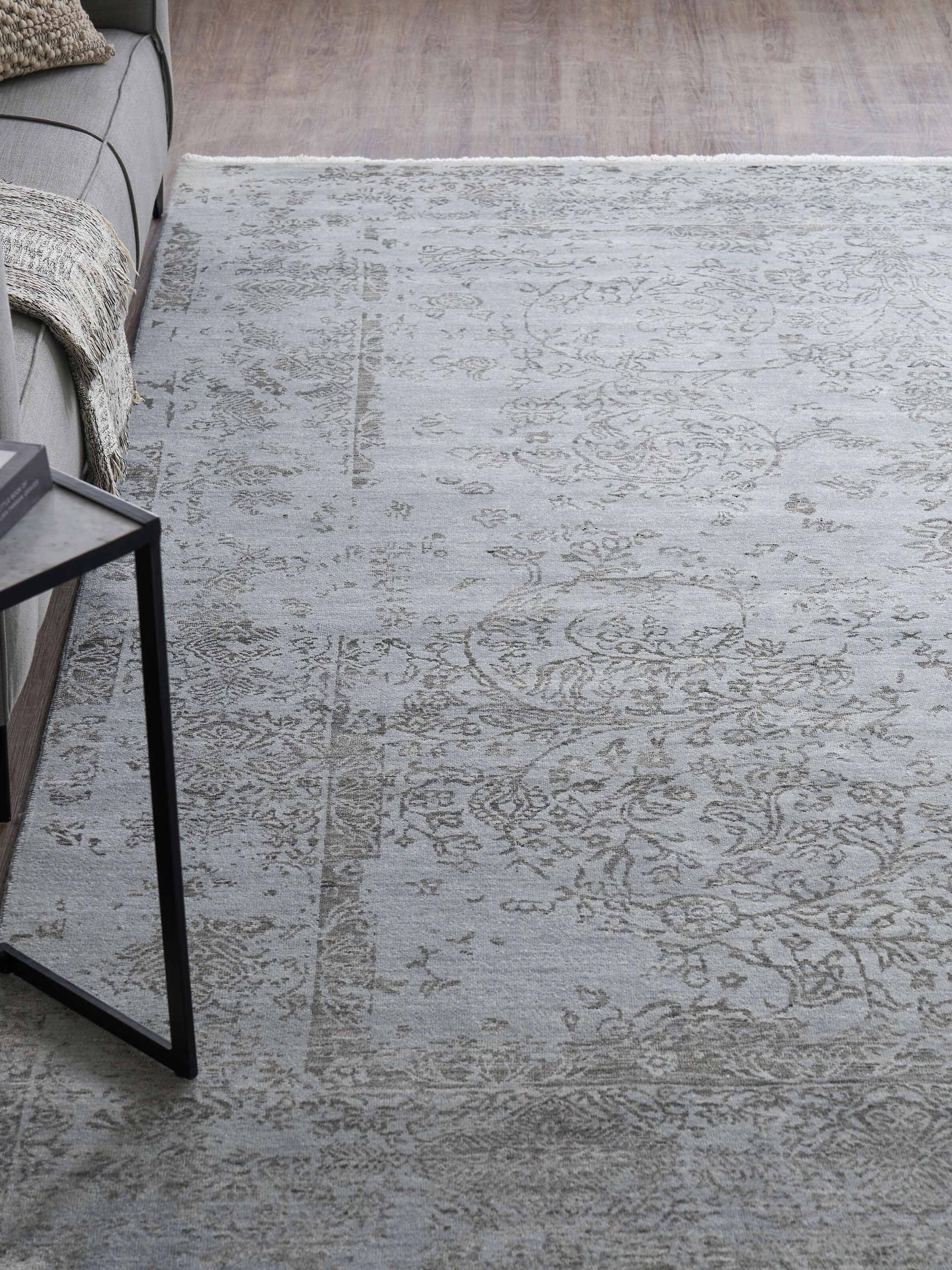 Hand-knotted transitional Agra rug in distressed grey and charcoal with a modern abstract design