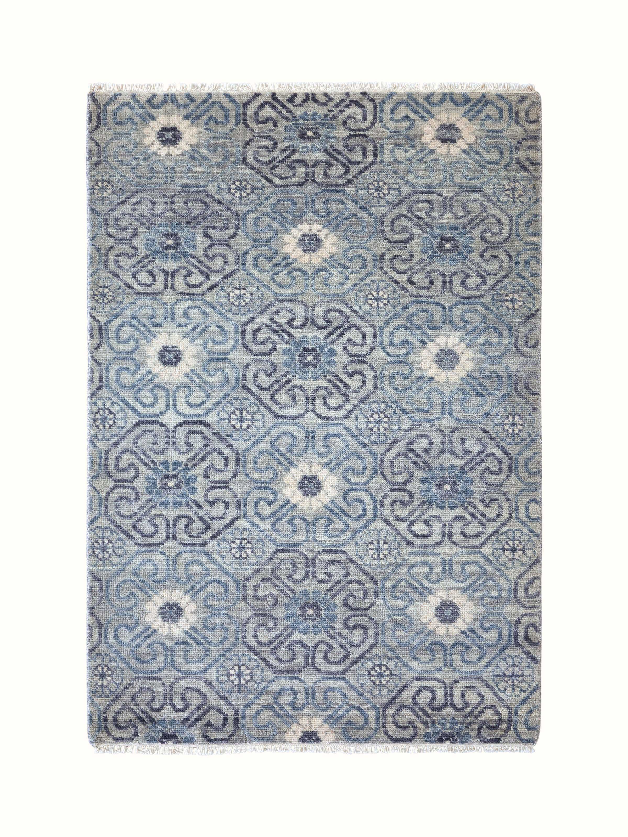 Vintage Moroccan Grey Agra Wool Hand-Knotted Rug showcasing intricate grey patterns and traditional design.