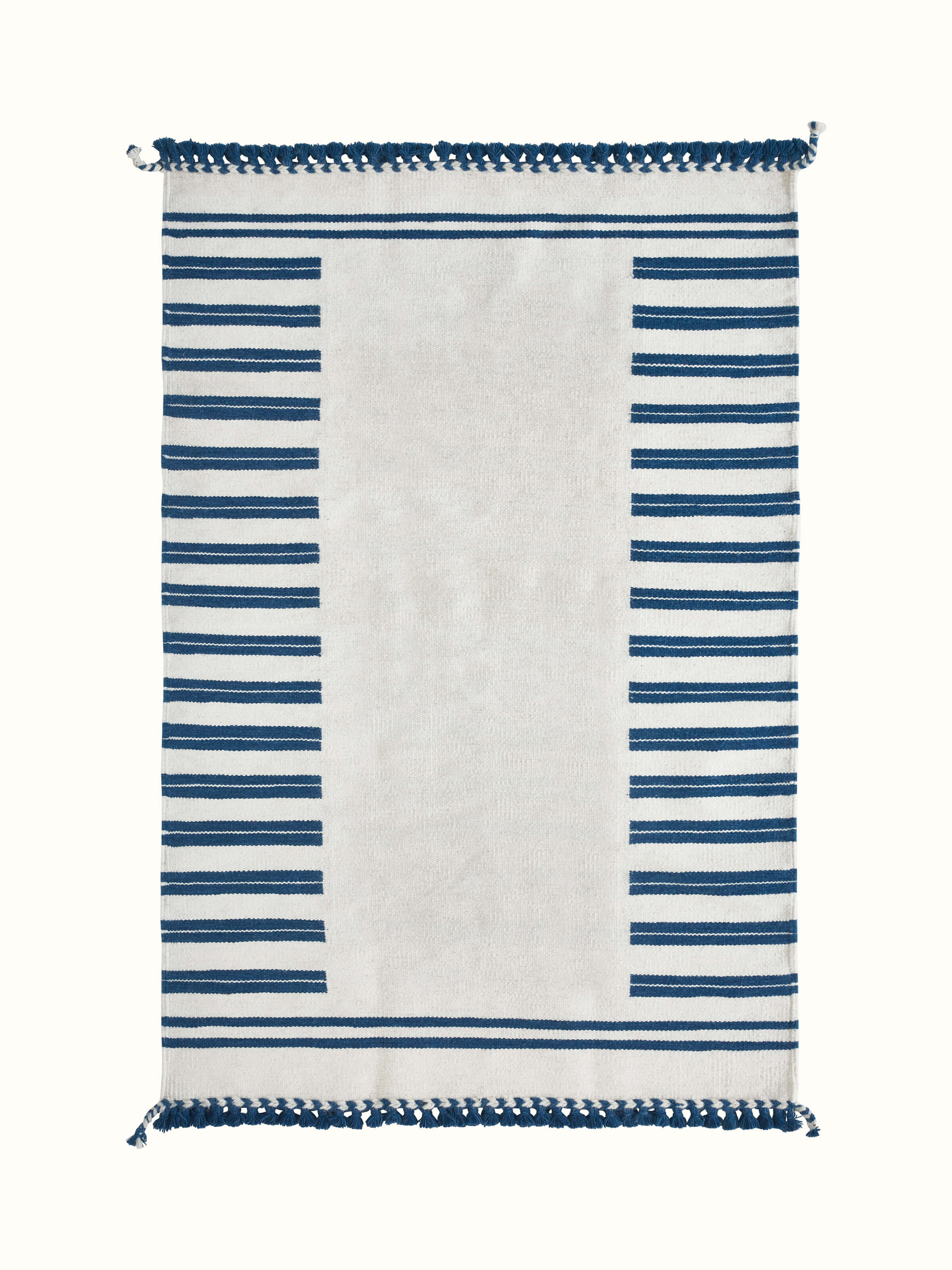 Full view of Geo border ivory blue Gujarat wool & cotton panja dhurrie kharad (4x6 ft) showcasing the geometric border and pattern.