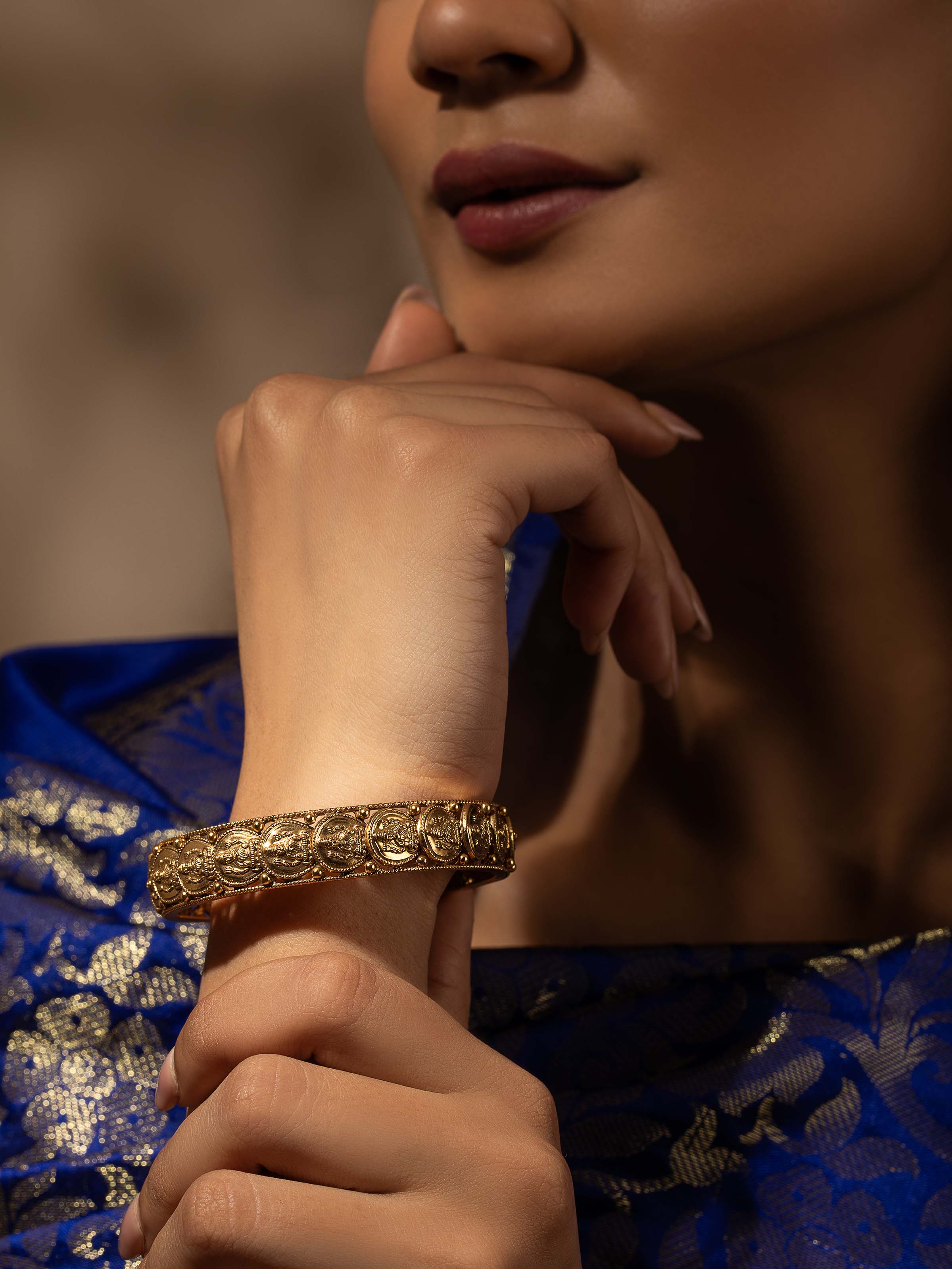 Side view of Silversmithing Bangles (2 pcs) focusing on the detailed craftsmanship and bangle shape