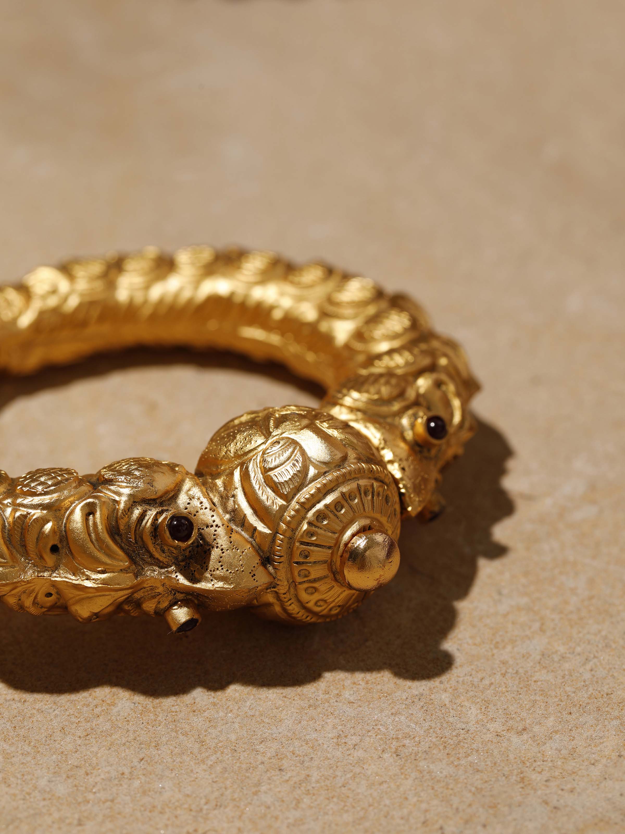 Back view of Silversmithing Kada showing the clasp and overall design.