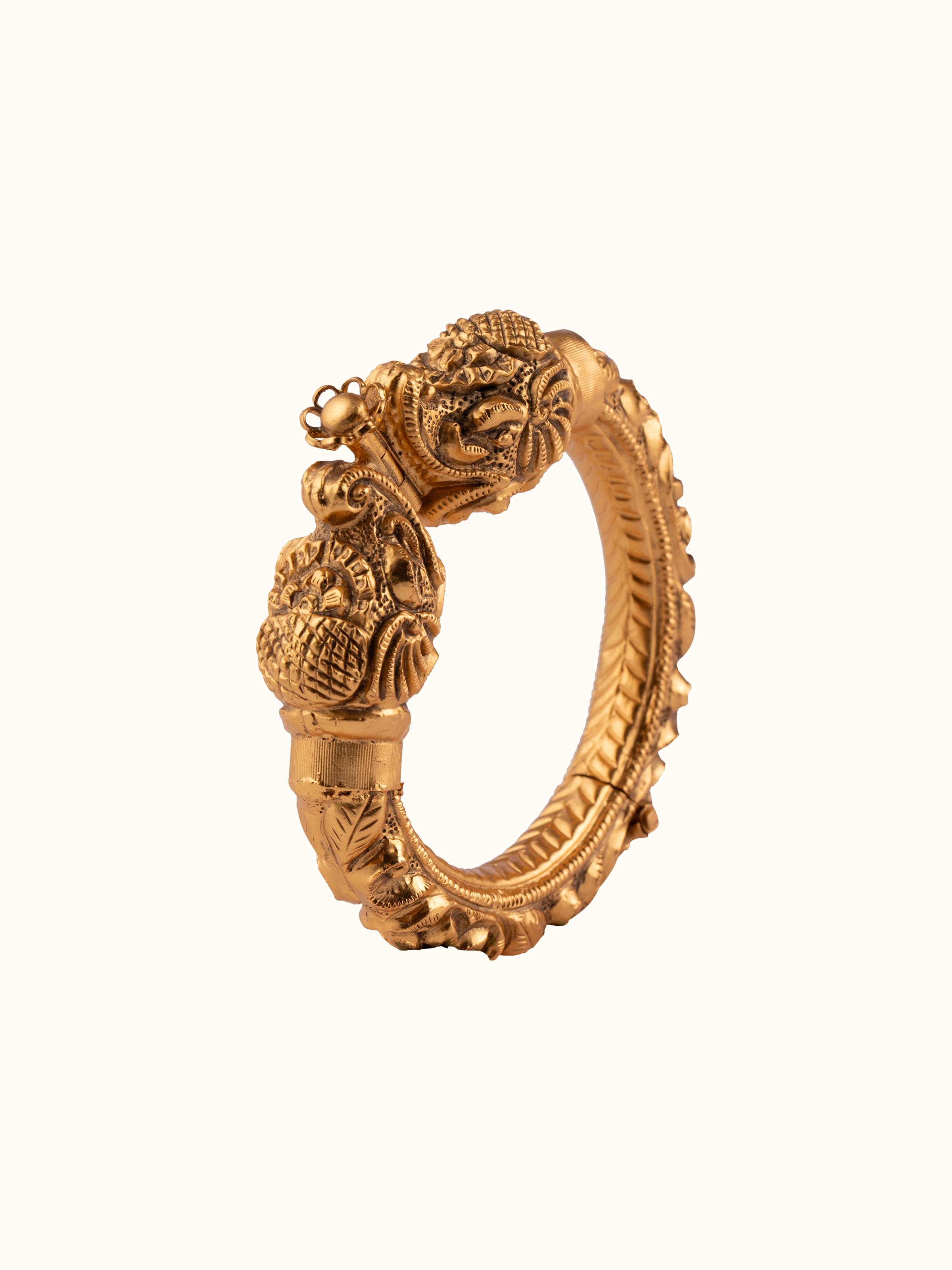 Silver Smithing Bangle Kada